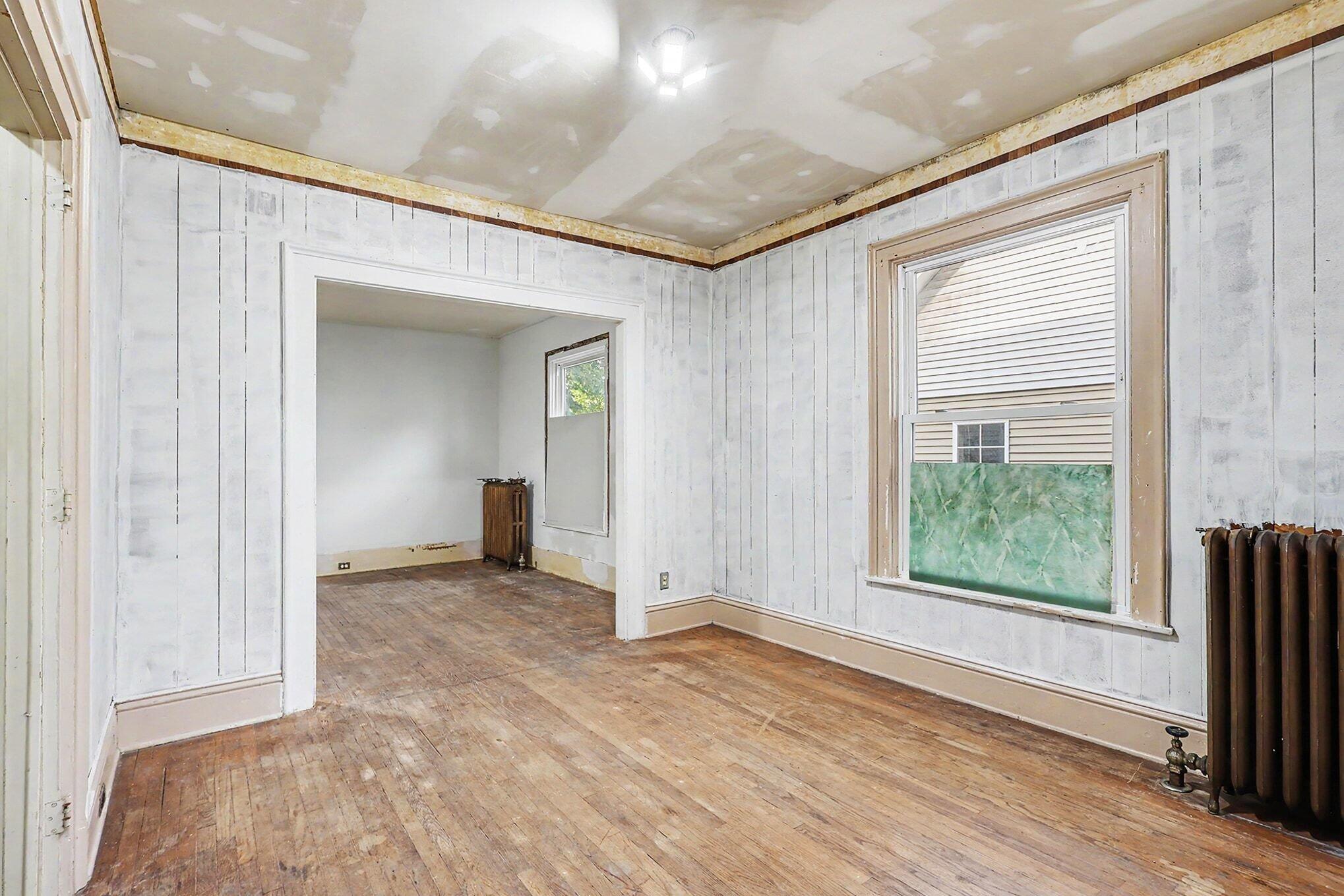 41 SW Gold Avenue SW Grand Rapids MI 49504