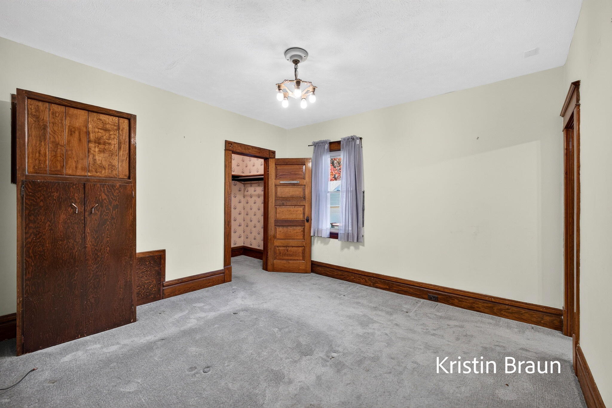 1815 104th Avenue Zeeland MI 49464