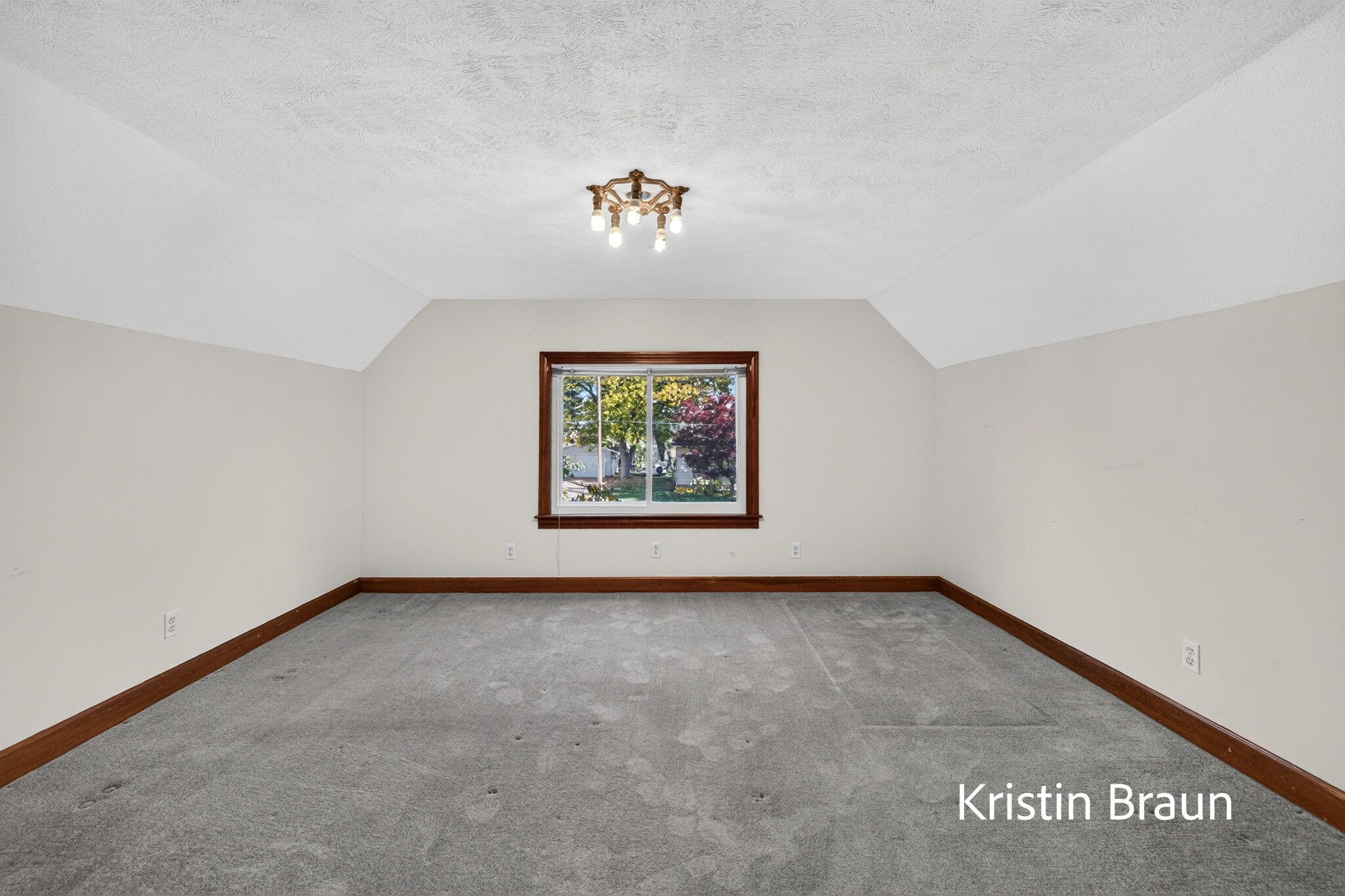1815 104th Avenue Zeeland MI 49464
