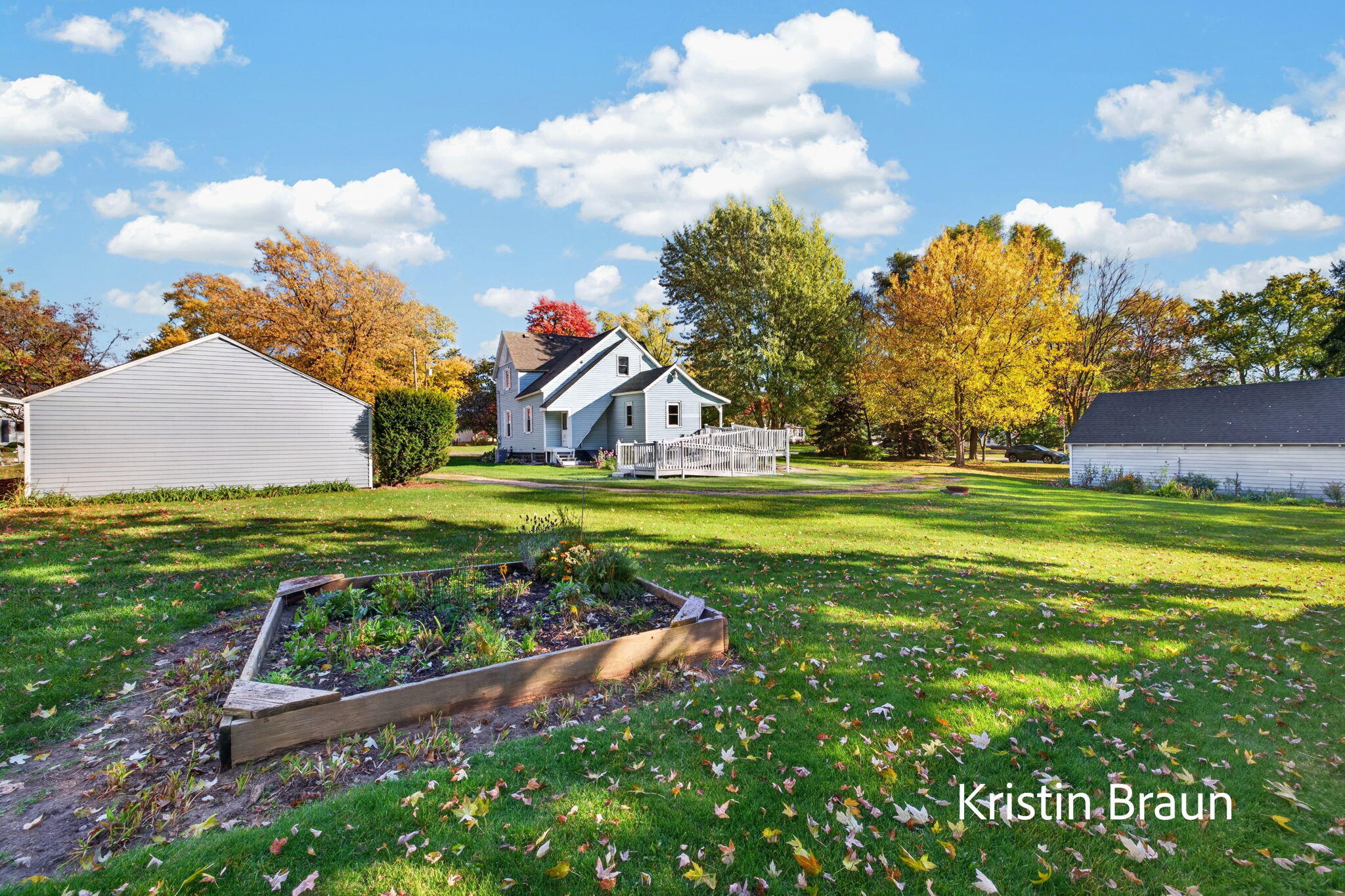 1815 104th Avenue Zeeland MI 49464