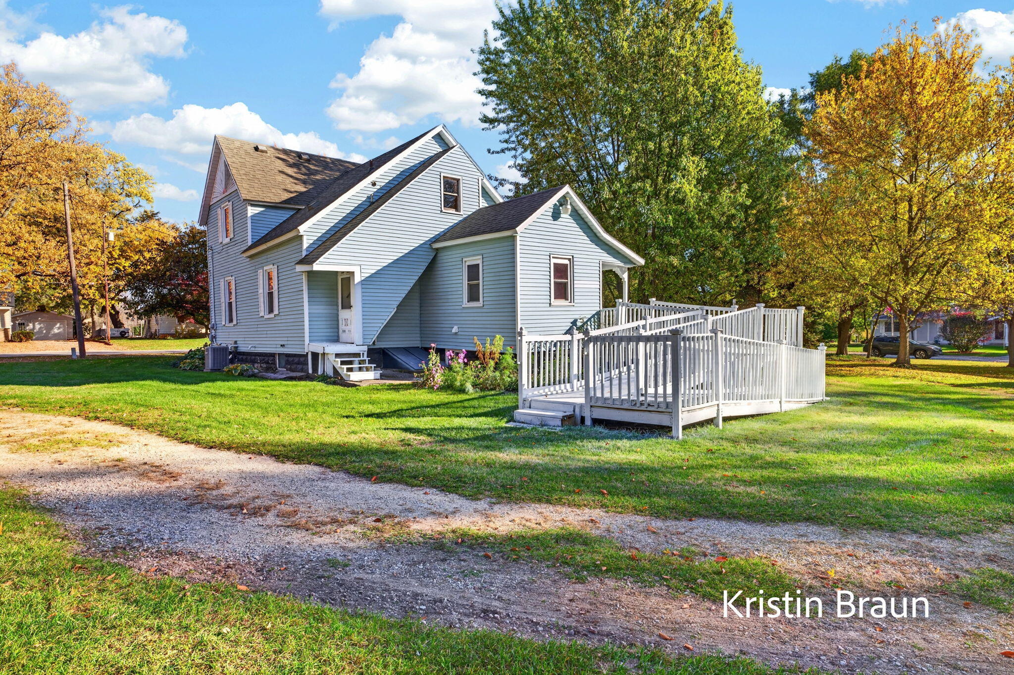 1815 104th Avenue Zeeland MI 49464