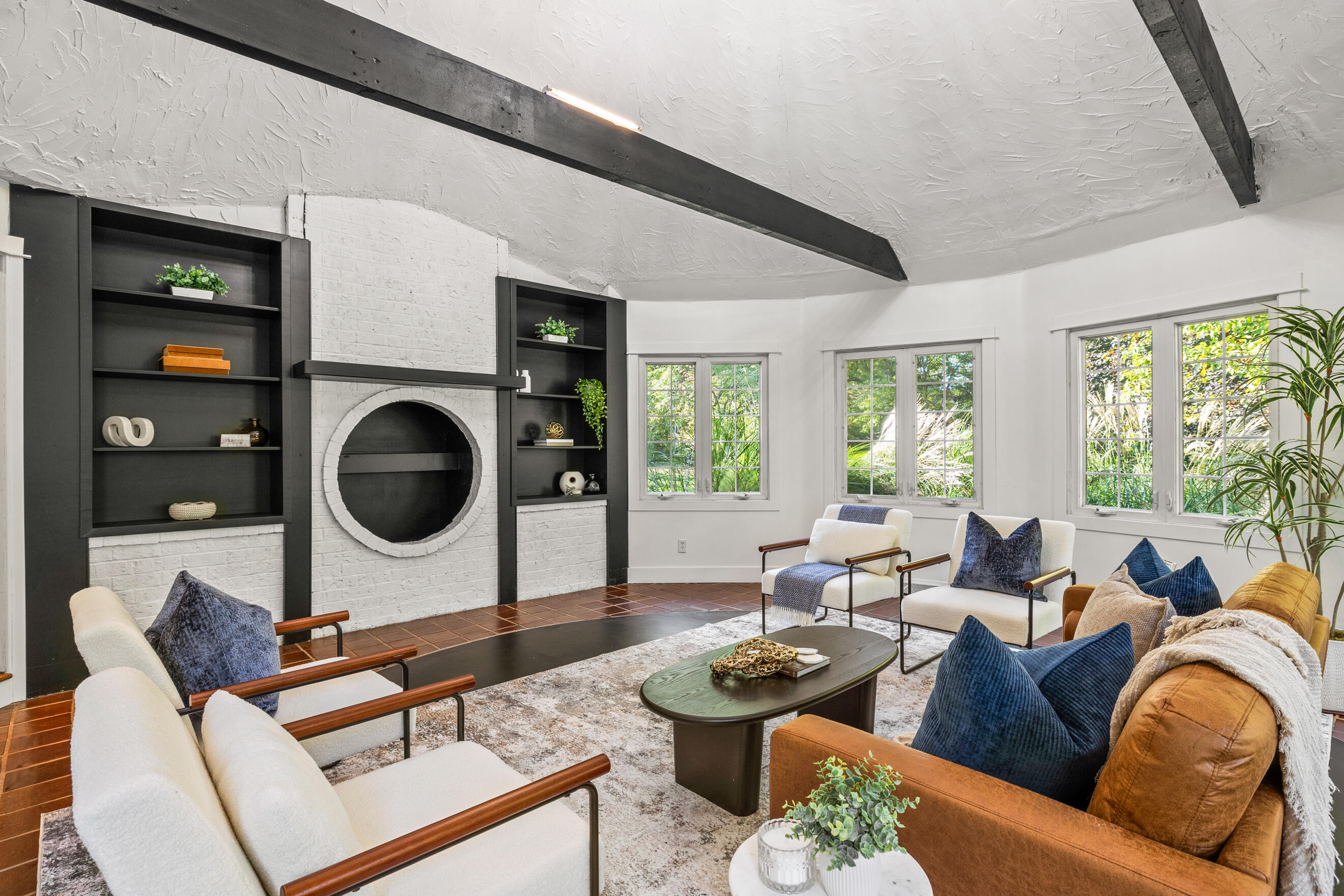 2325 Indian Mill Creek NW Grand Rapids MI 49544