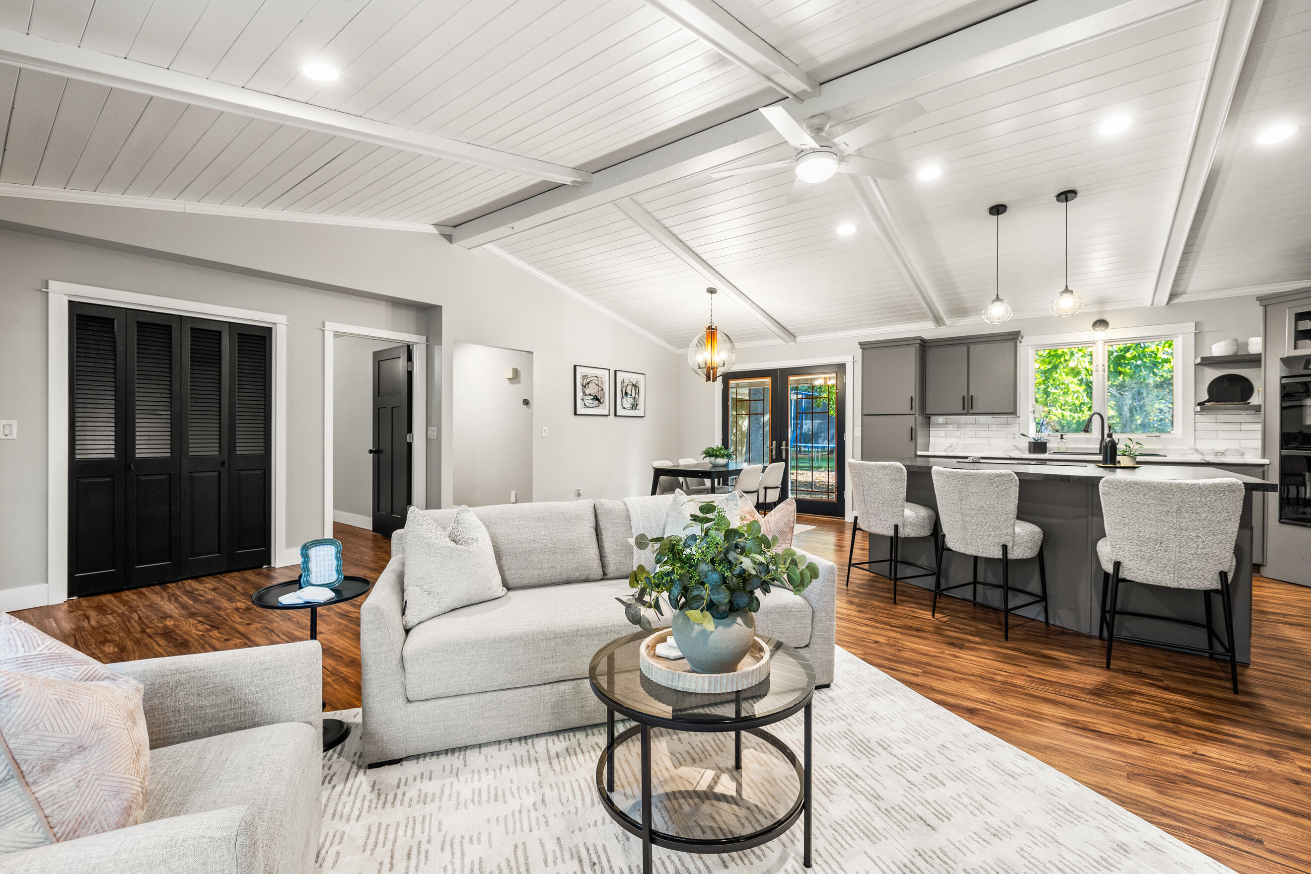 2325 Indian Mill Creek NW Grand Rapids MI 49544