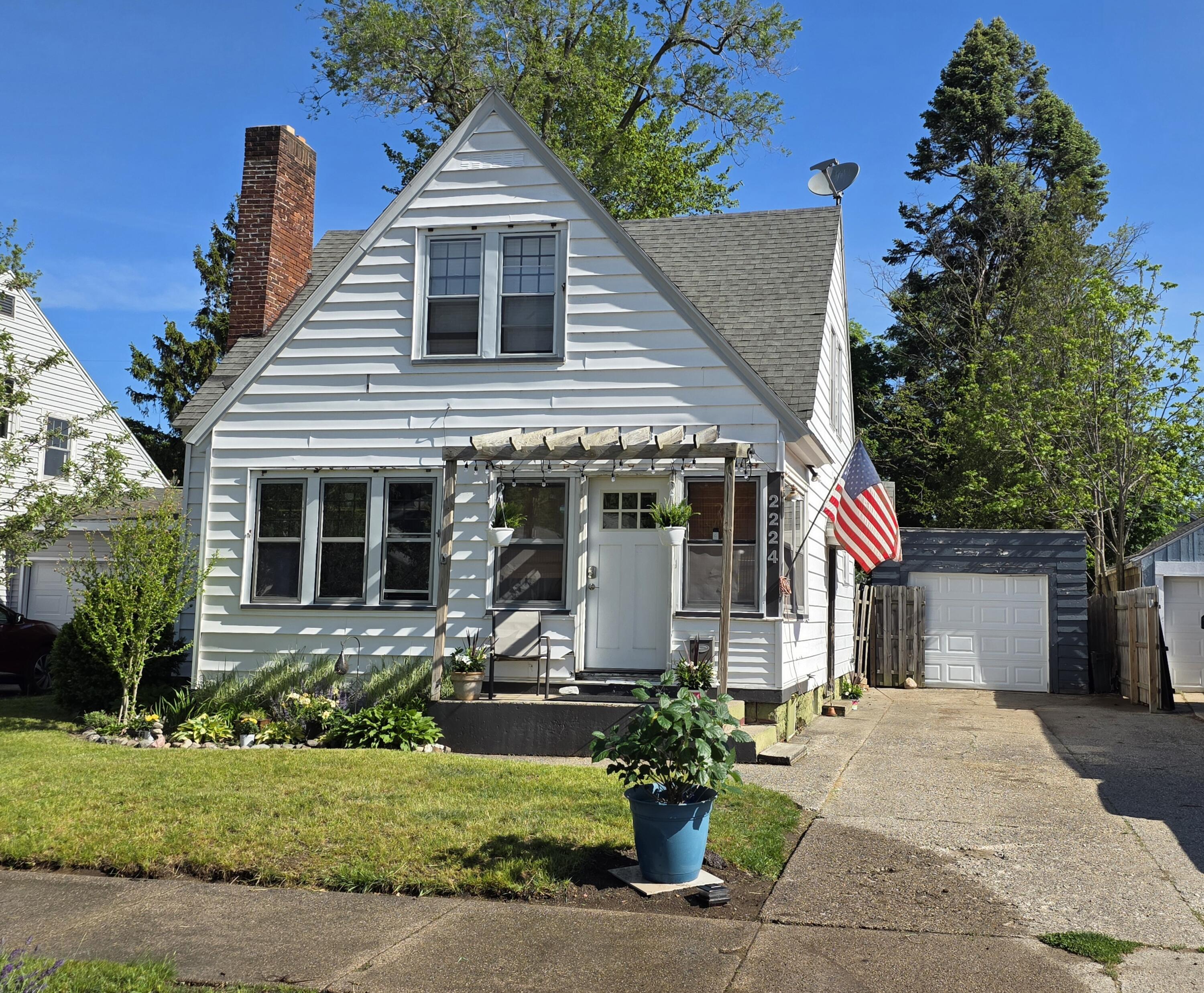 2224 Morton Avenue Muskegon MI 49441