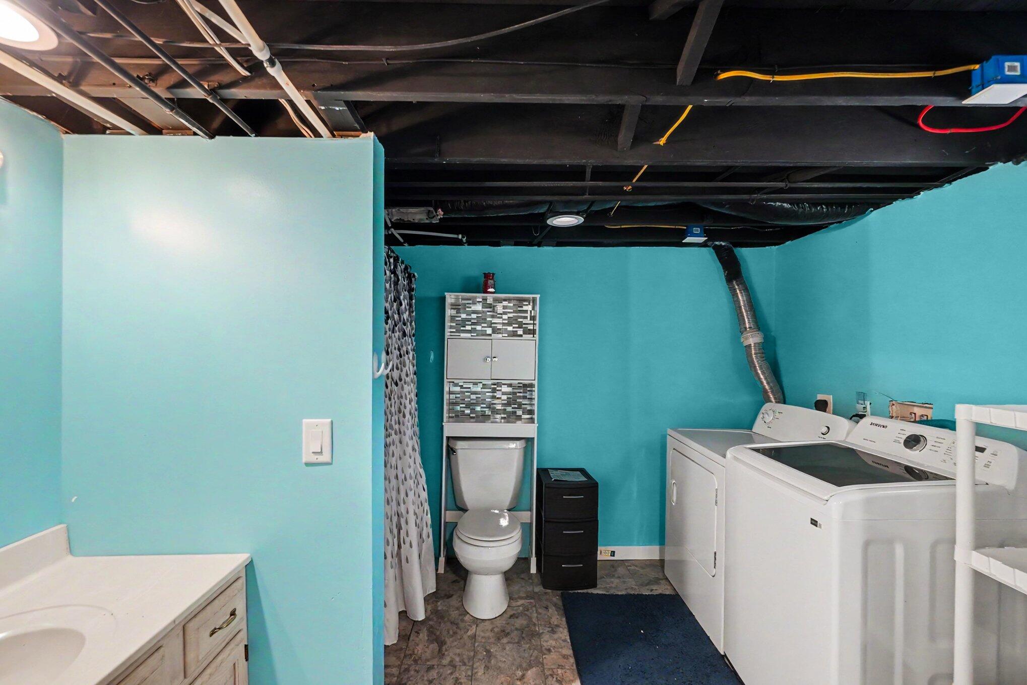 1262 NE Beechwood Street NE Grand Rapids MI 49505