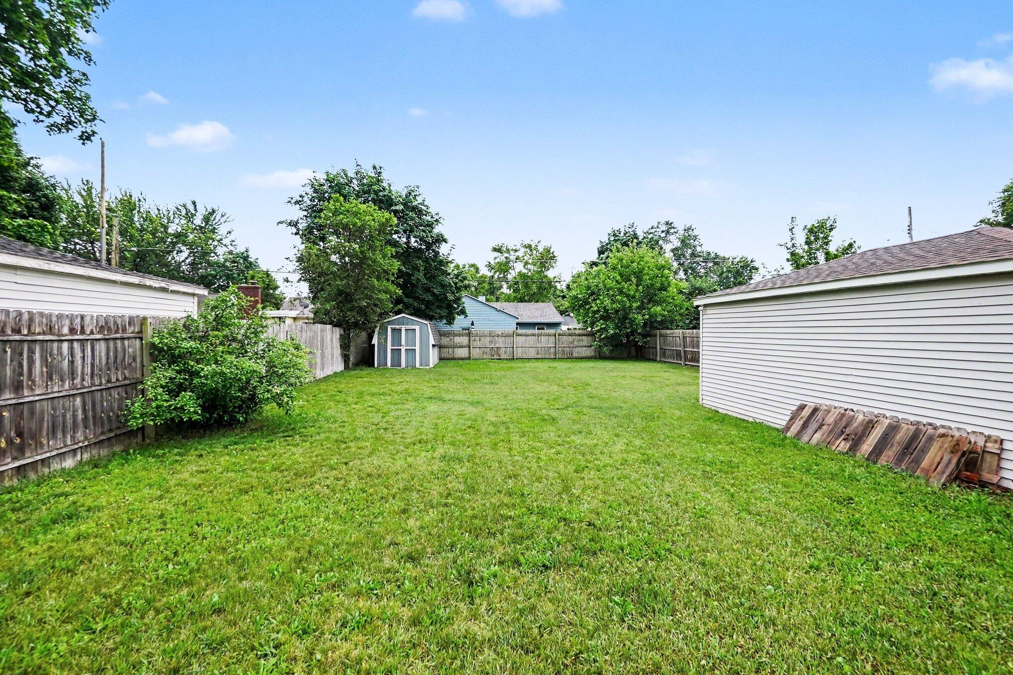 1262 NE Beechwood Street NE Grand Rapids MI 49505