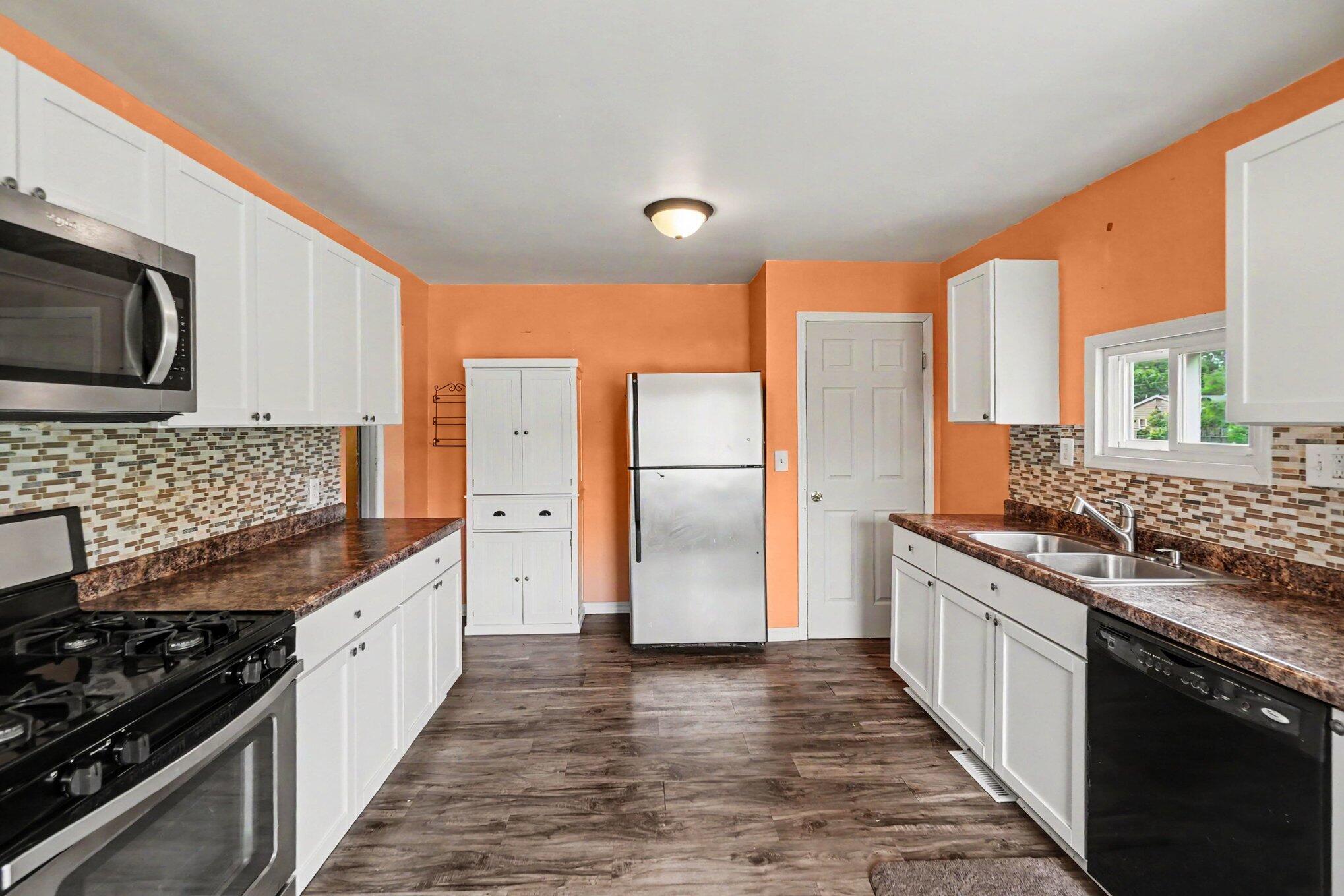 1262 NE Beechwood Street NE Grand Rapids MI 49505