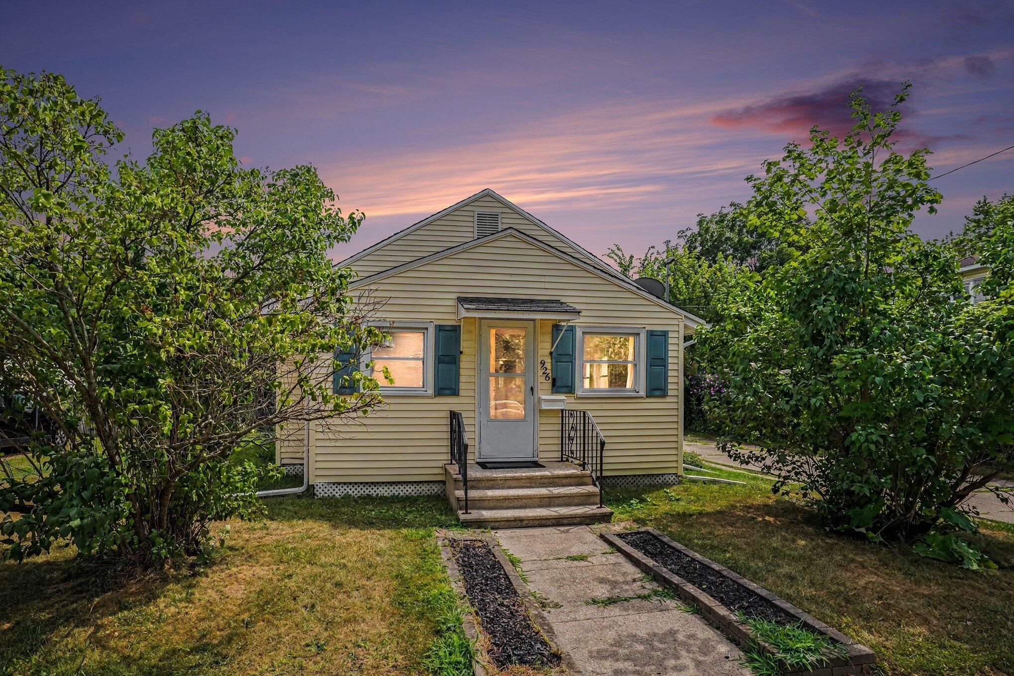 926 Foley Street Kalamazoo MI 49001