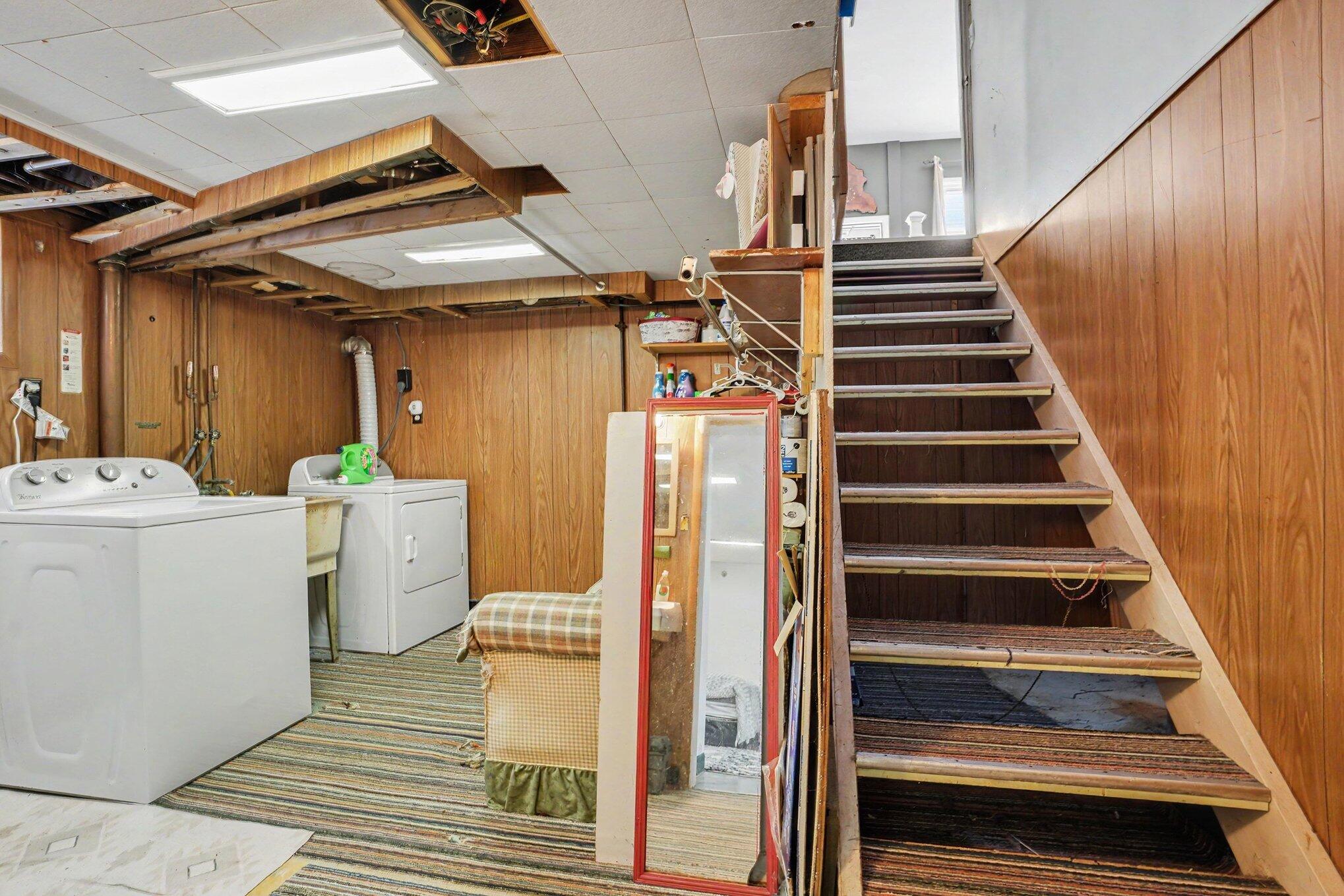 926 Foley Street Kalamazoo MI 49001