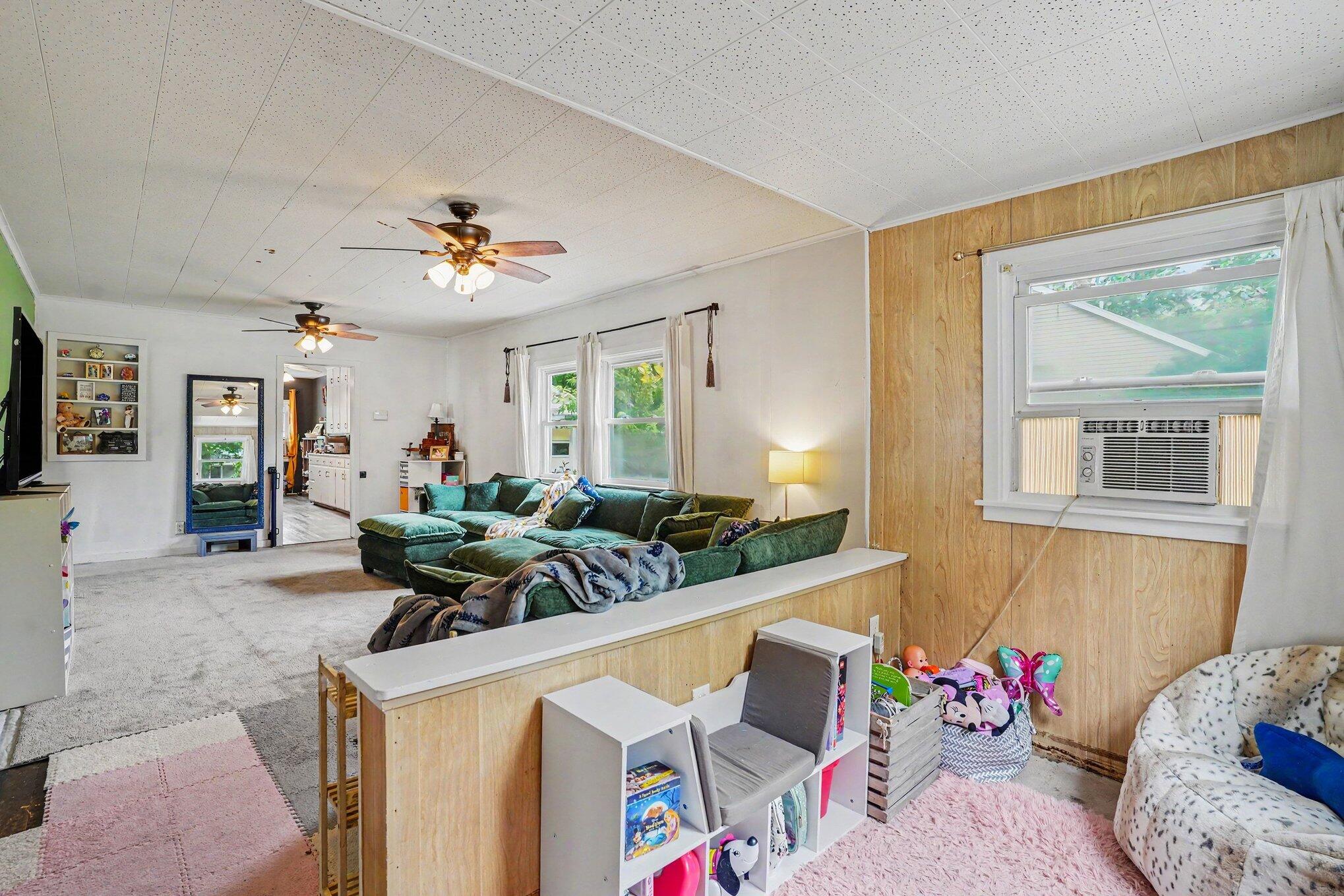 926 Foley Street Kalamazoo MI 49001