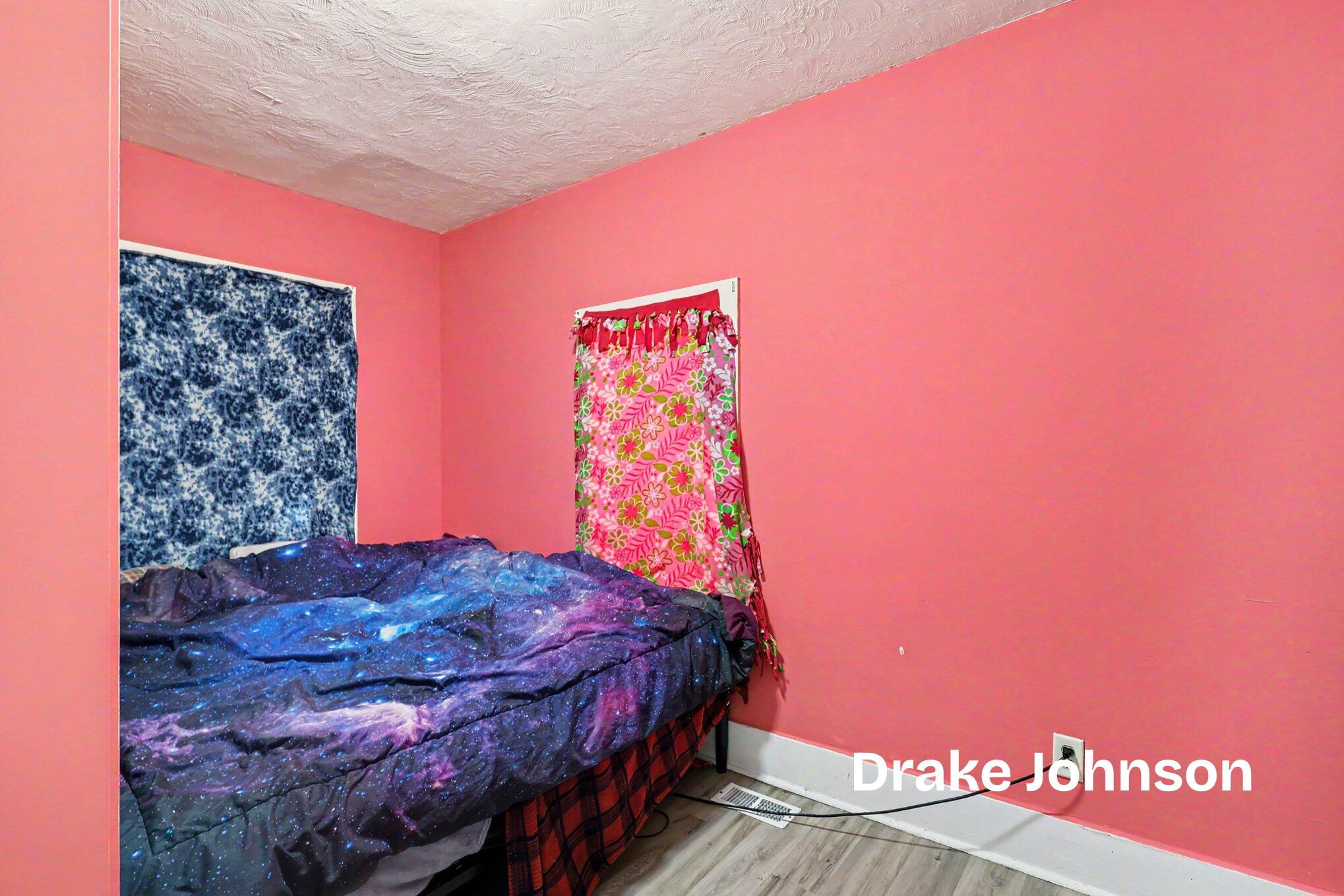 2022 Henry Street Muskegon MI 49441