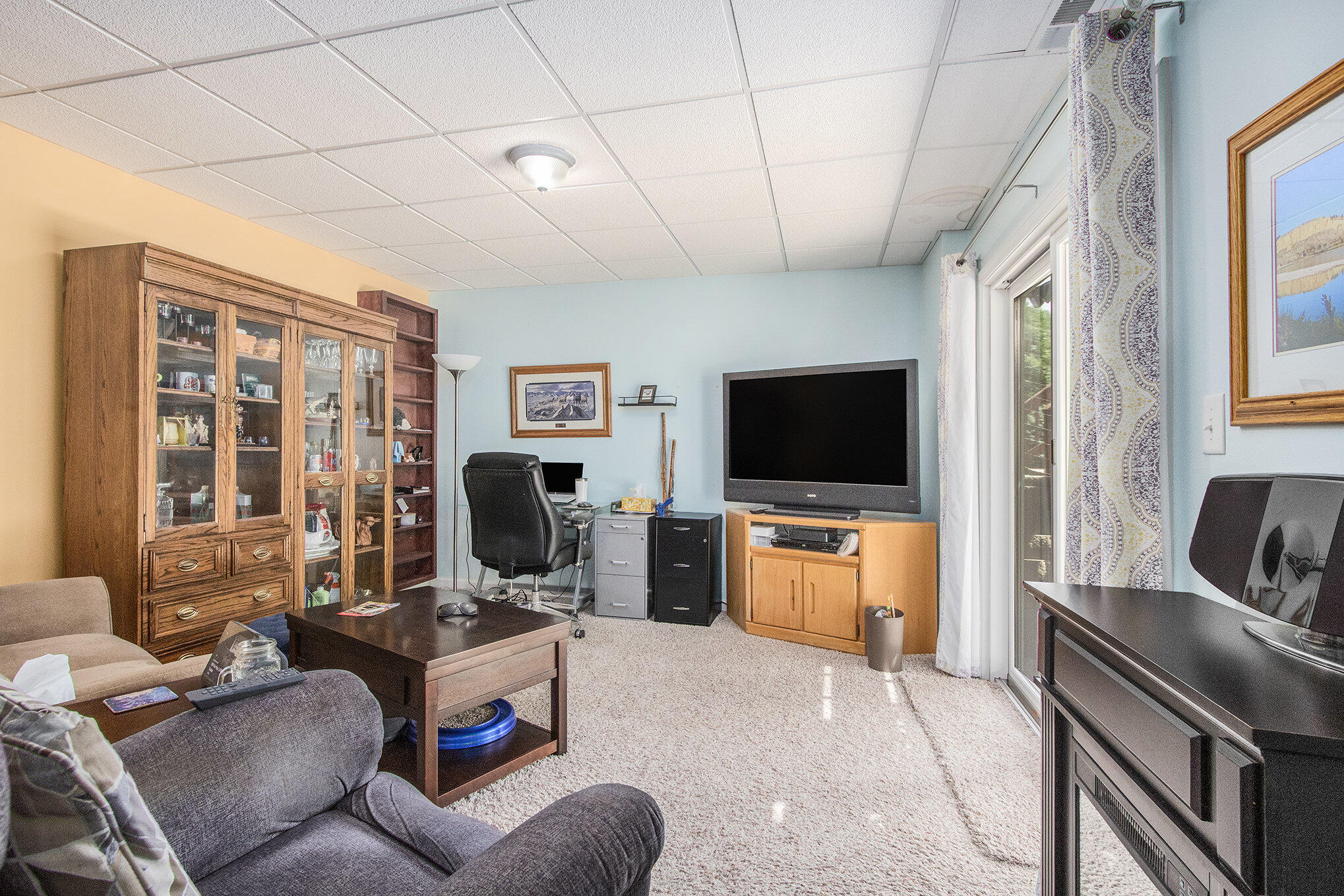 69154 Elkhart Road Edwardsburg MI 49112