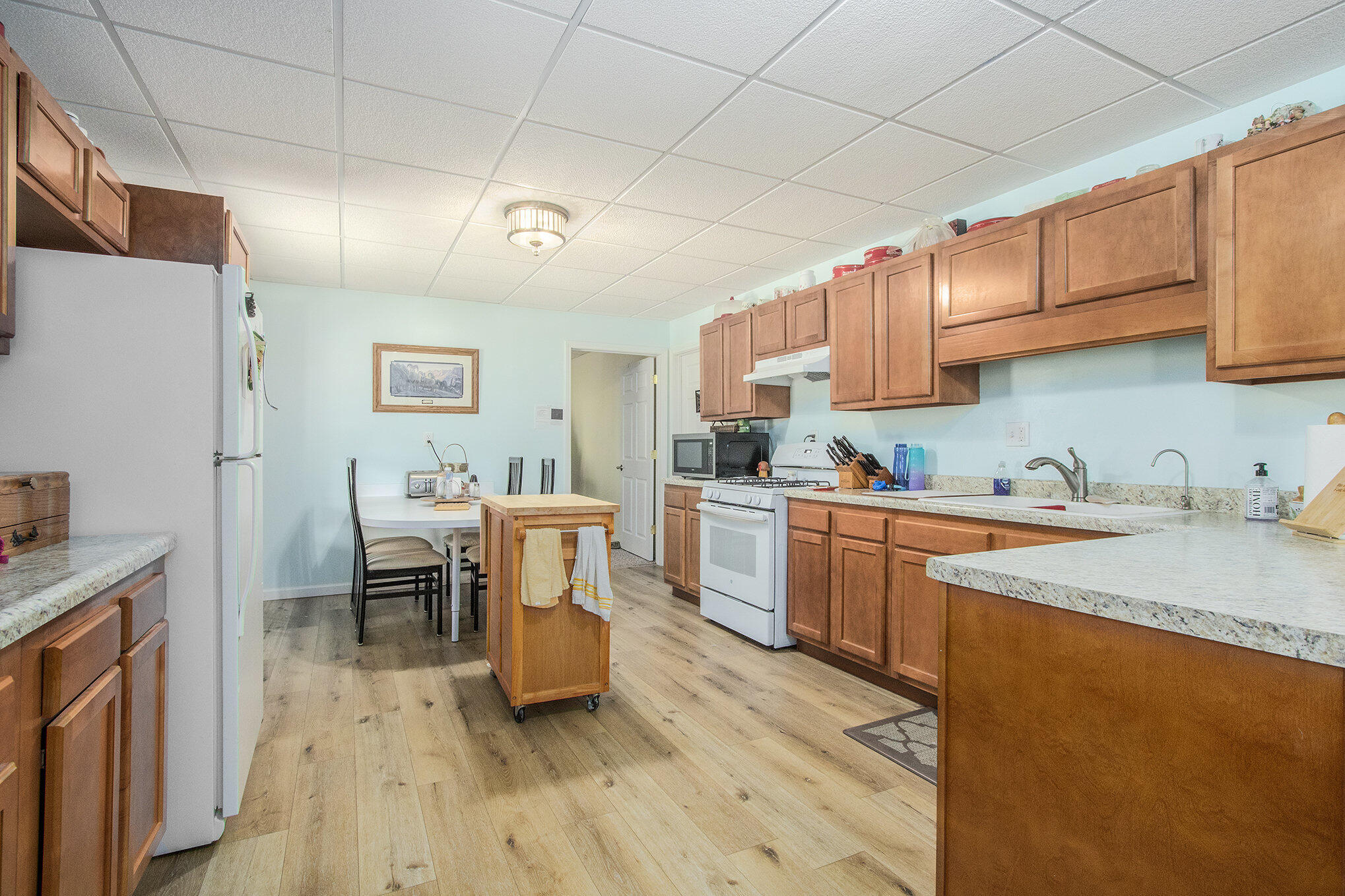 69154 Elkhart Road Edwardsburg MI 49112