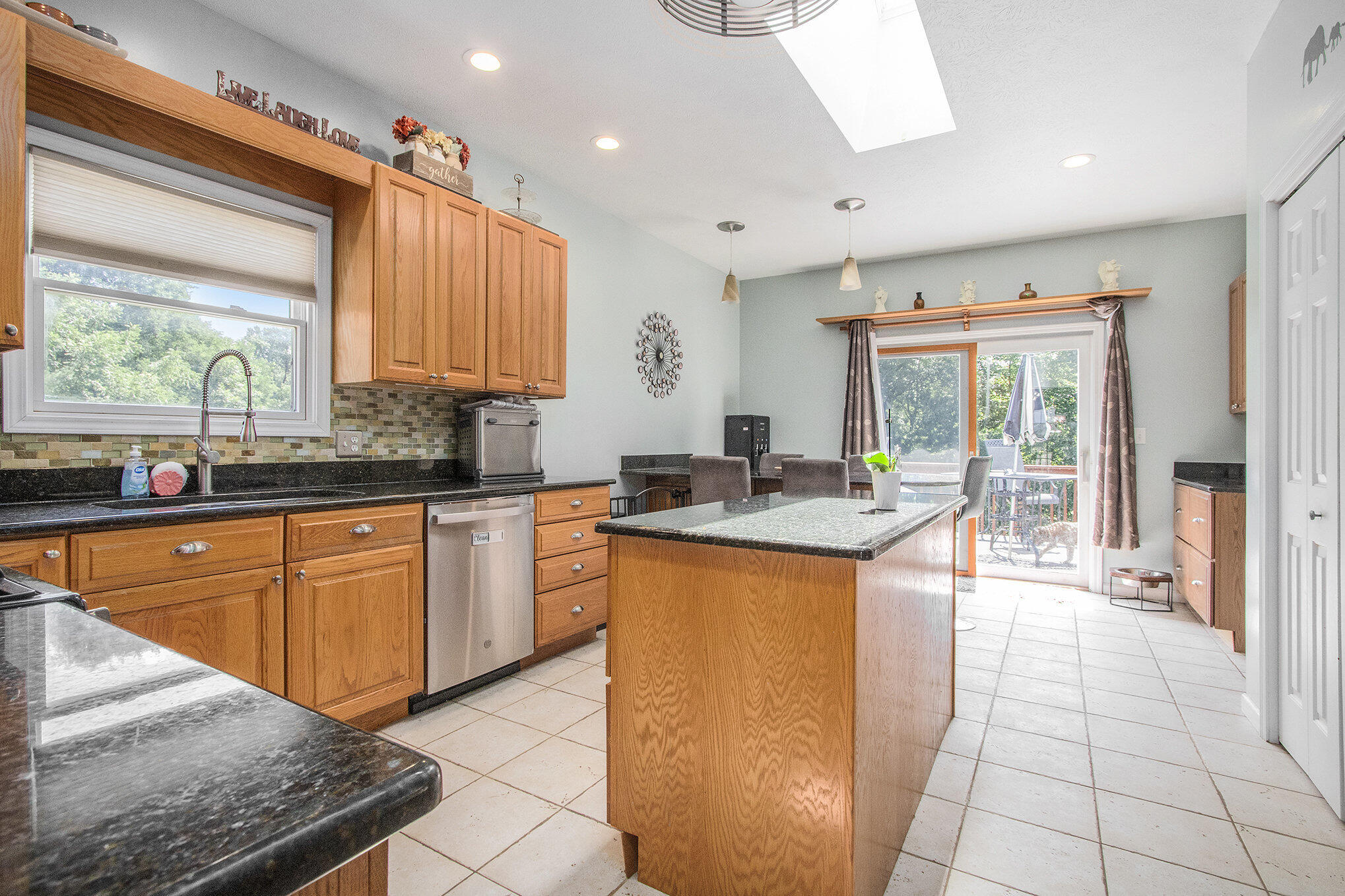 69154 Elkhart Road Edwardsburg MI 49112