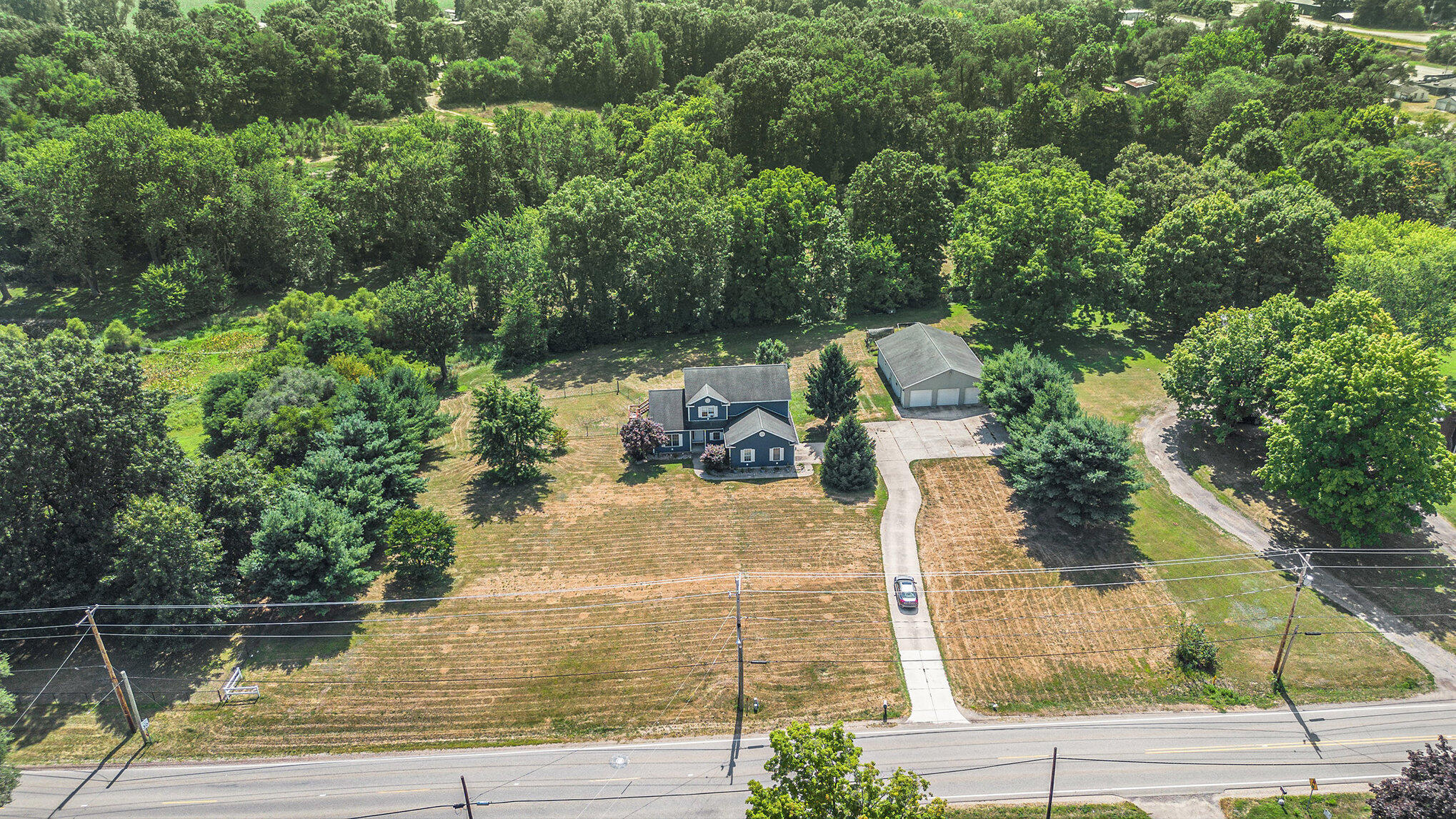 69154 Elkhart Road Edwardsburg MI 49112