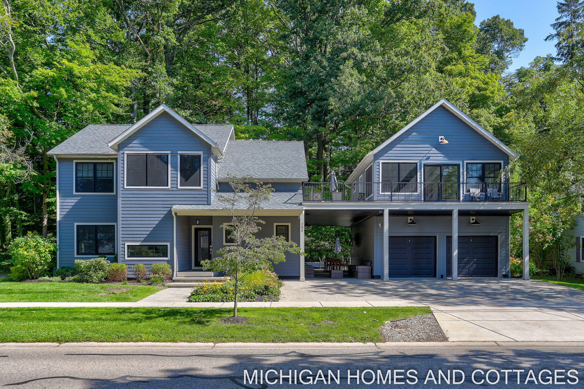 702 Lake Street Saugatuck MI 49453