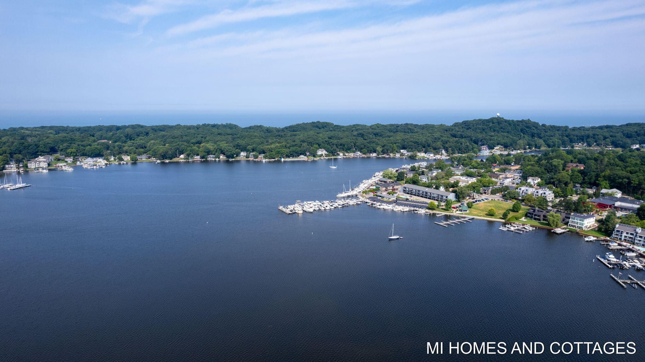 702 Lake Street Saugatuck MI 49453