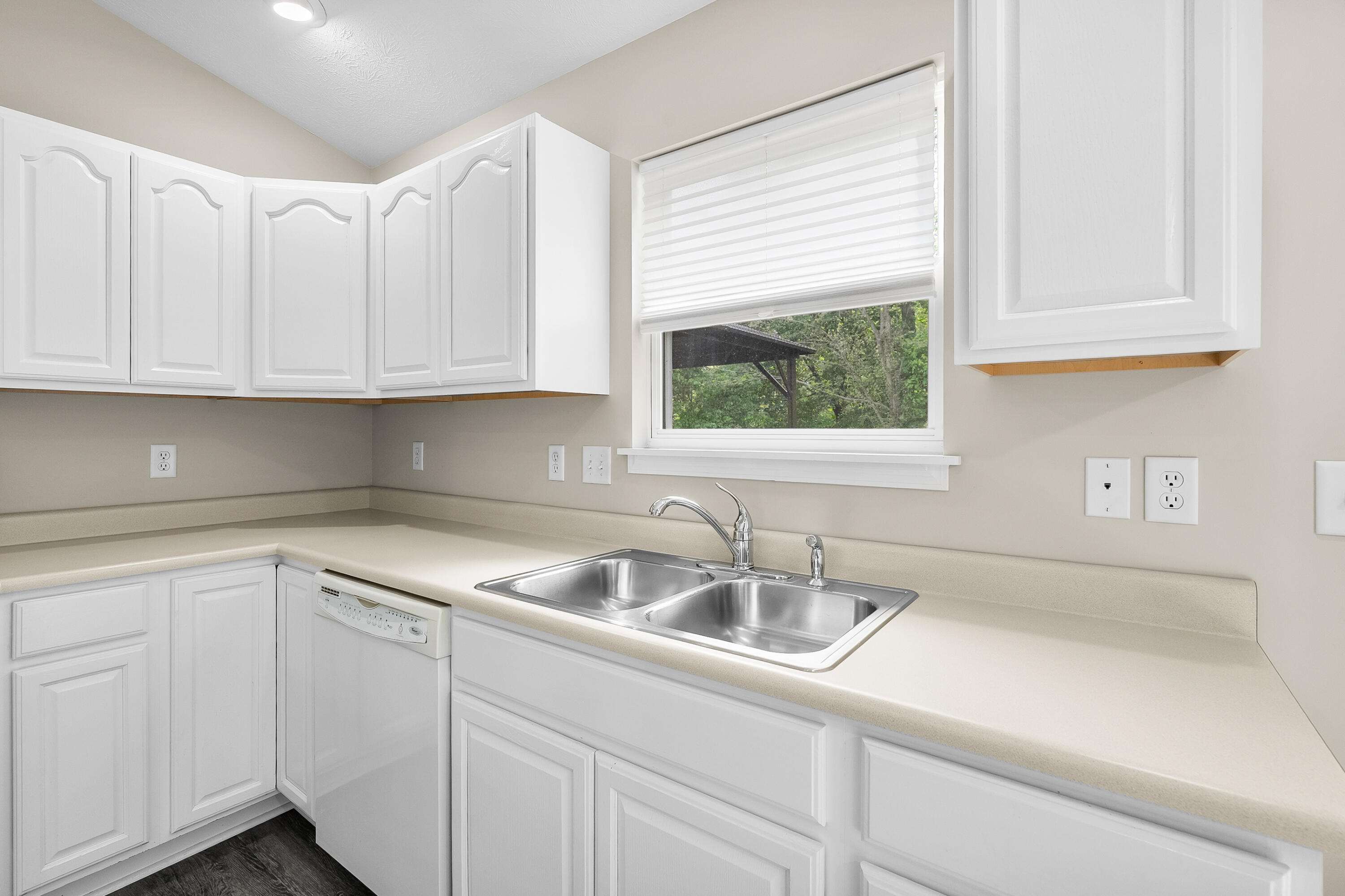 2454 Casper Street Kalamazoo MI 49048