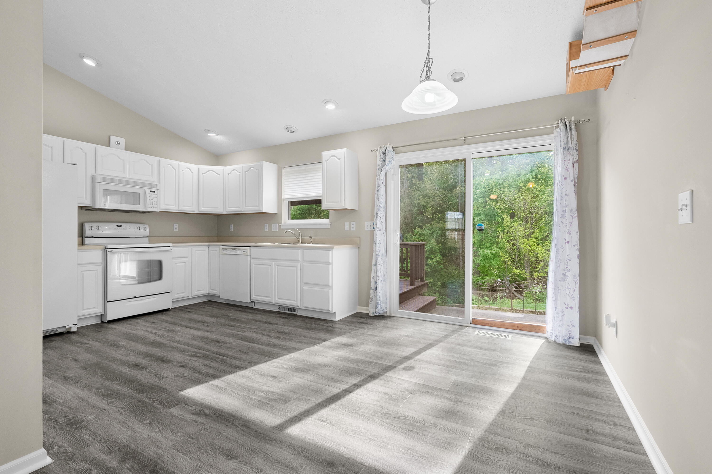 2454 Casper Street Kalamazoo MI 49048