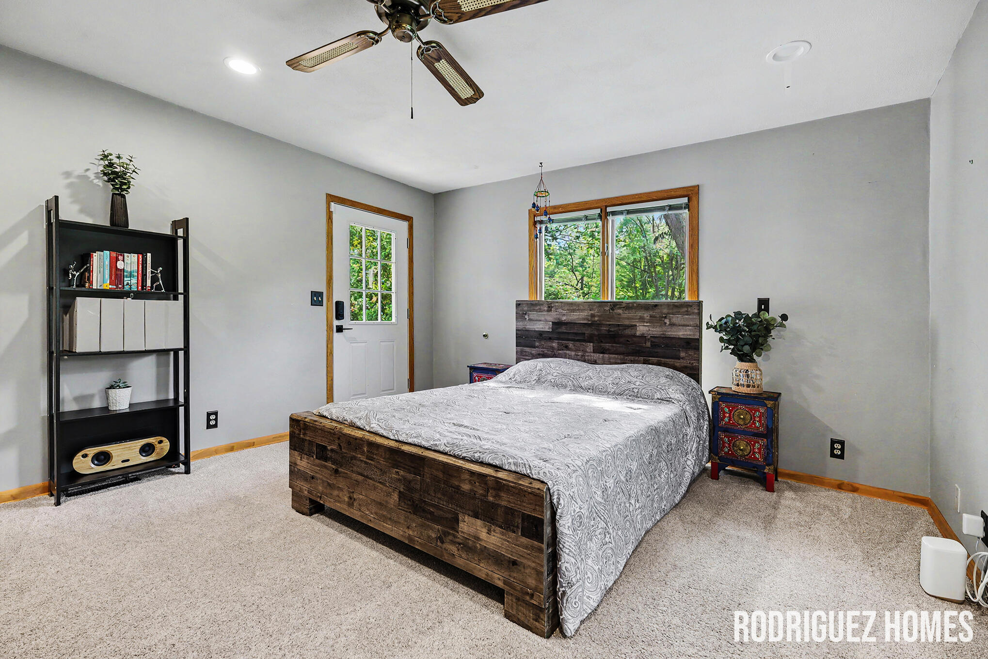 6271 Cascade Road SE Grand Rapids MI 49546