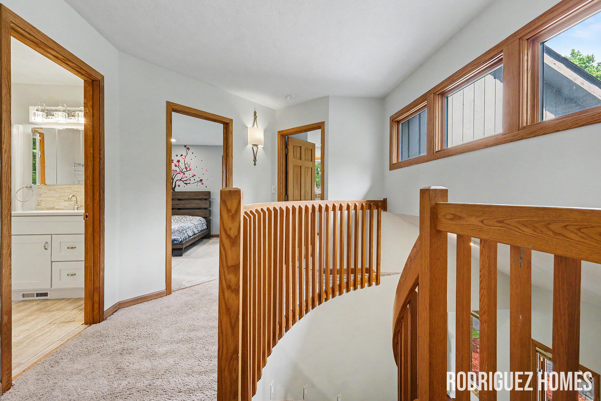 6271 Cascade Road SE Grand Rapids MI 49546