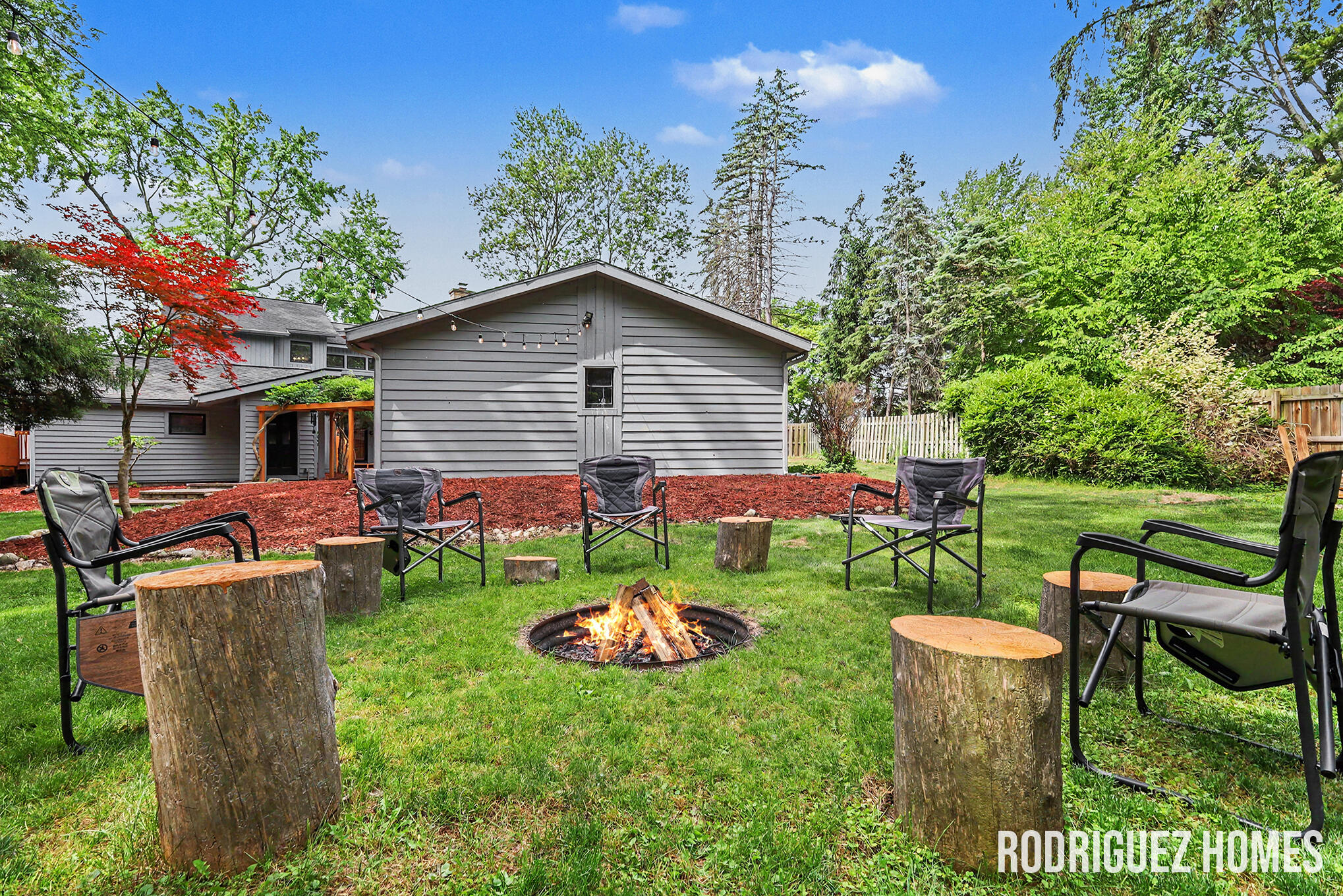 6271 Cascade Road SE Grand Rapids MI 49546