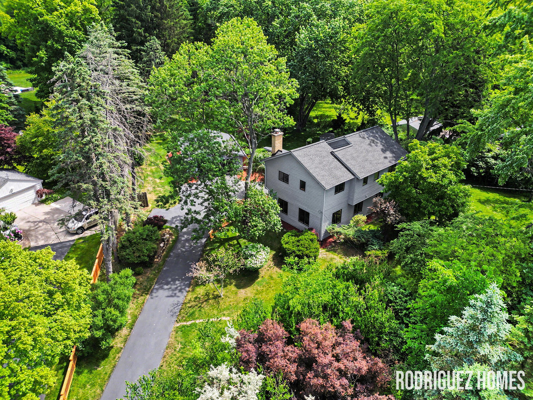 6271 Cascade Road SE Grand Rapids MI 49546