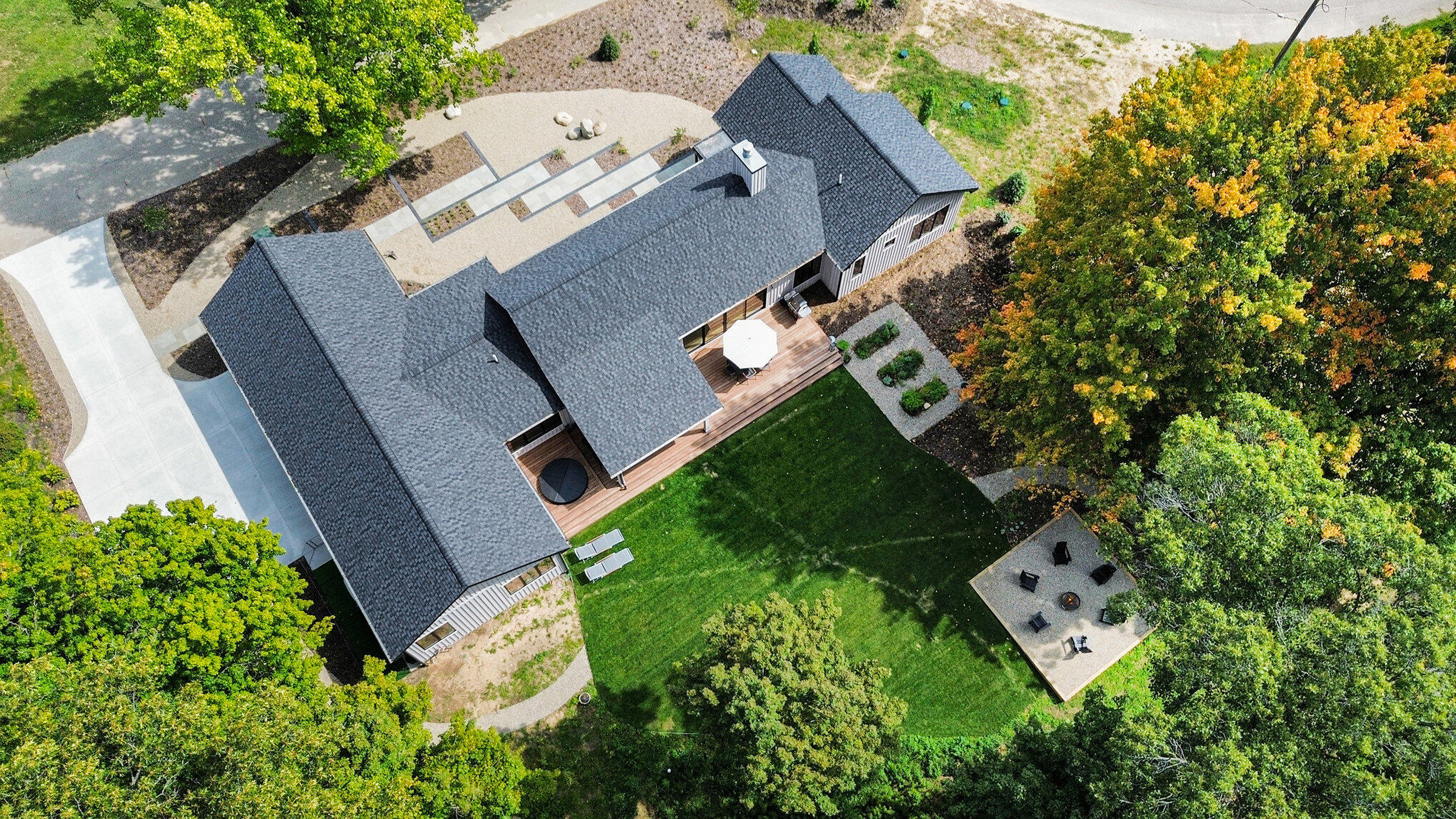 2954 Peach Creek Court Fennville MI 49408