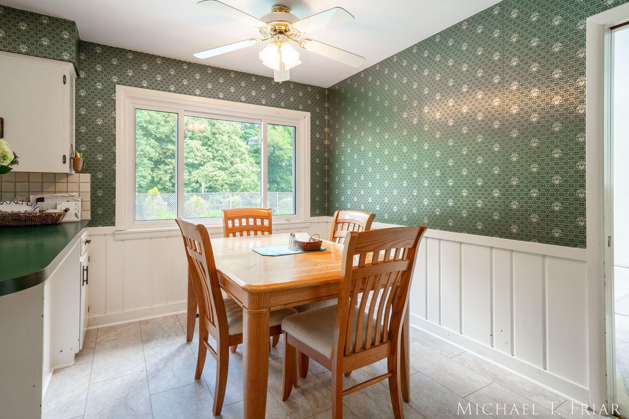 1705 Derbyshire Street SE Grand Rapids MI 49508