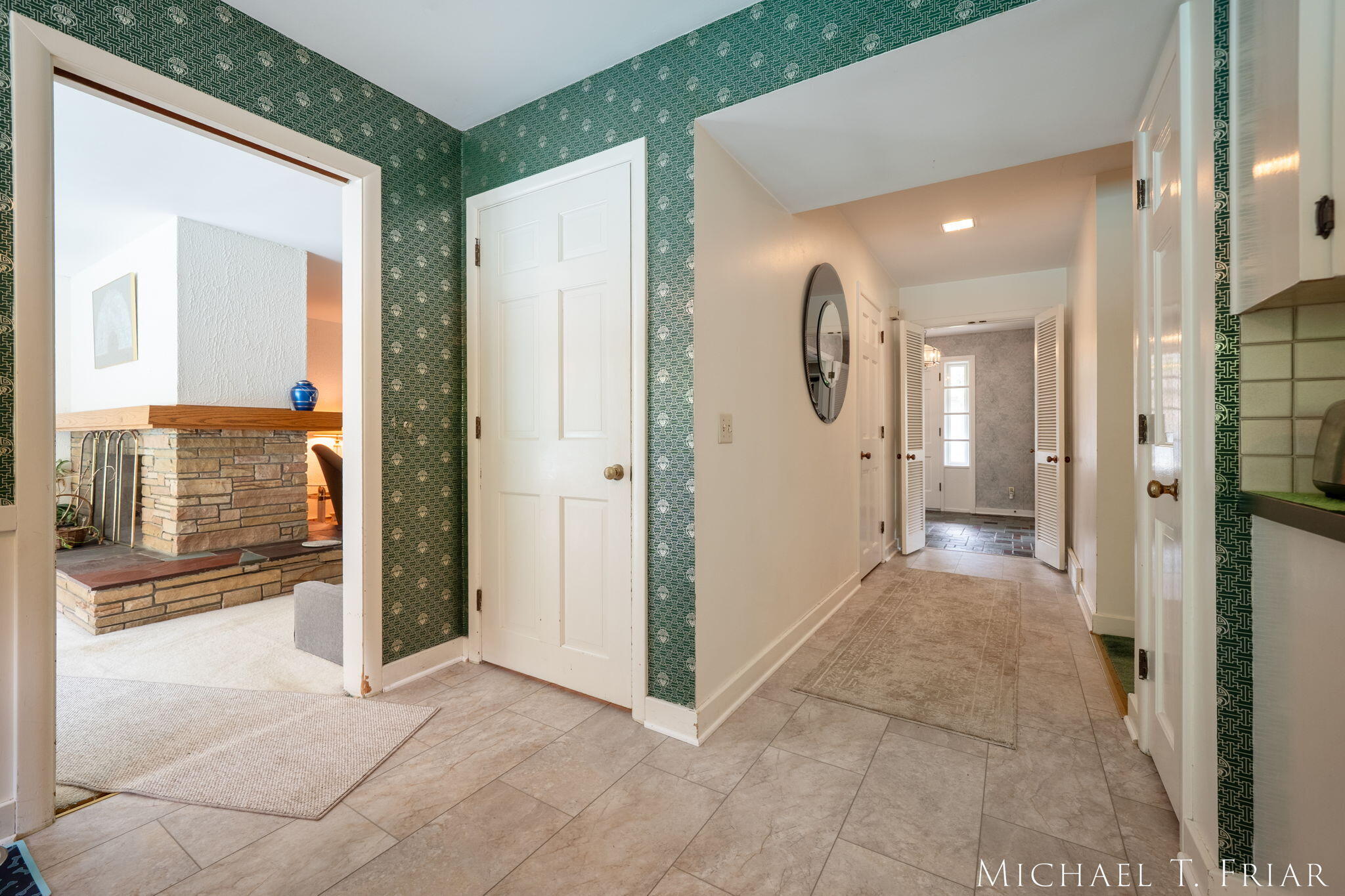 1705 Derbyshire Street SE Grand Rapids MI 49508