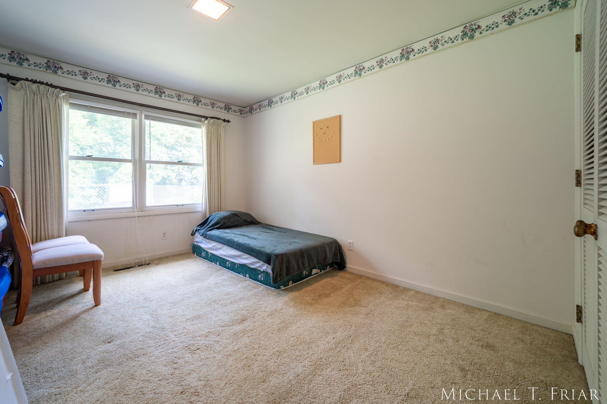 1705 Derbyshire Street SE Grand Rapids MI 49508