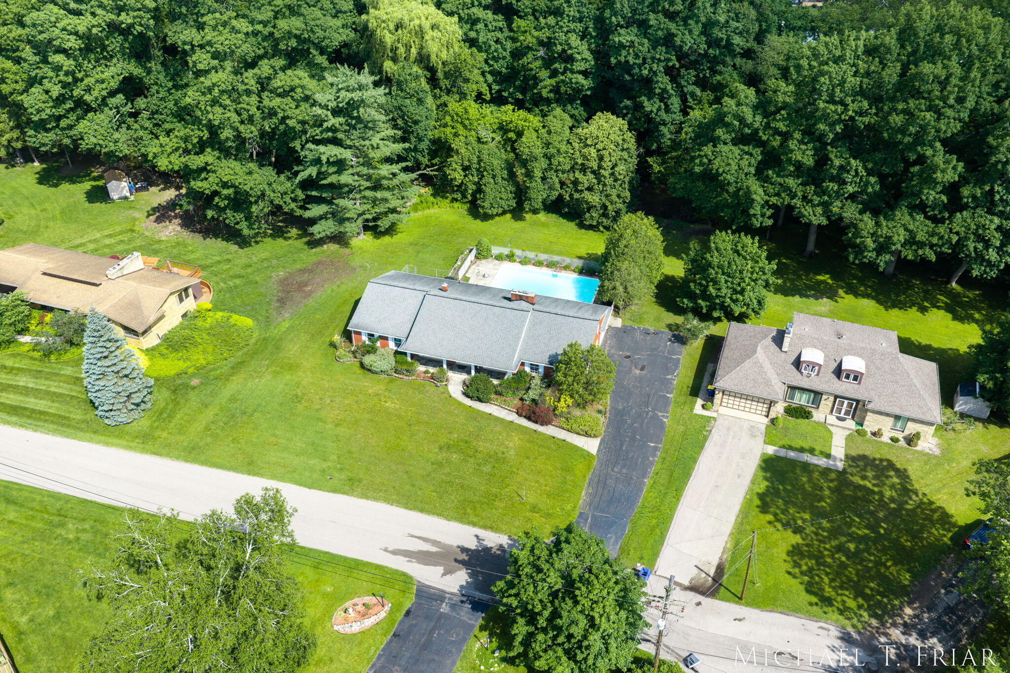 1705 Derbyshire Street SE Grand Rapids MI 49508