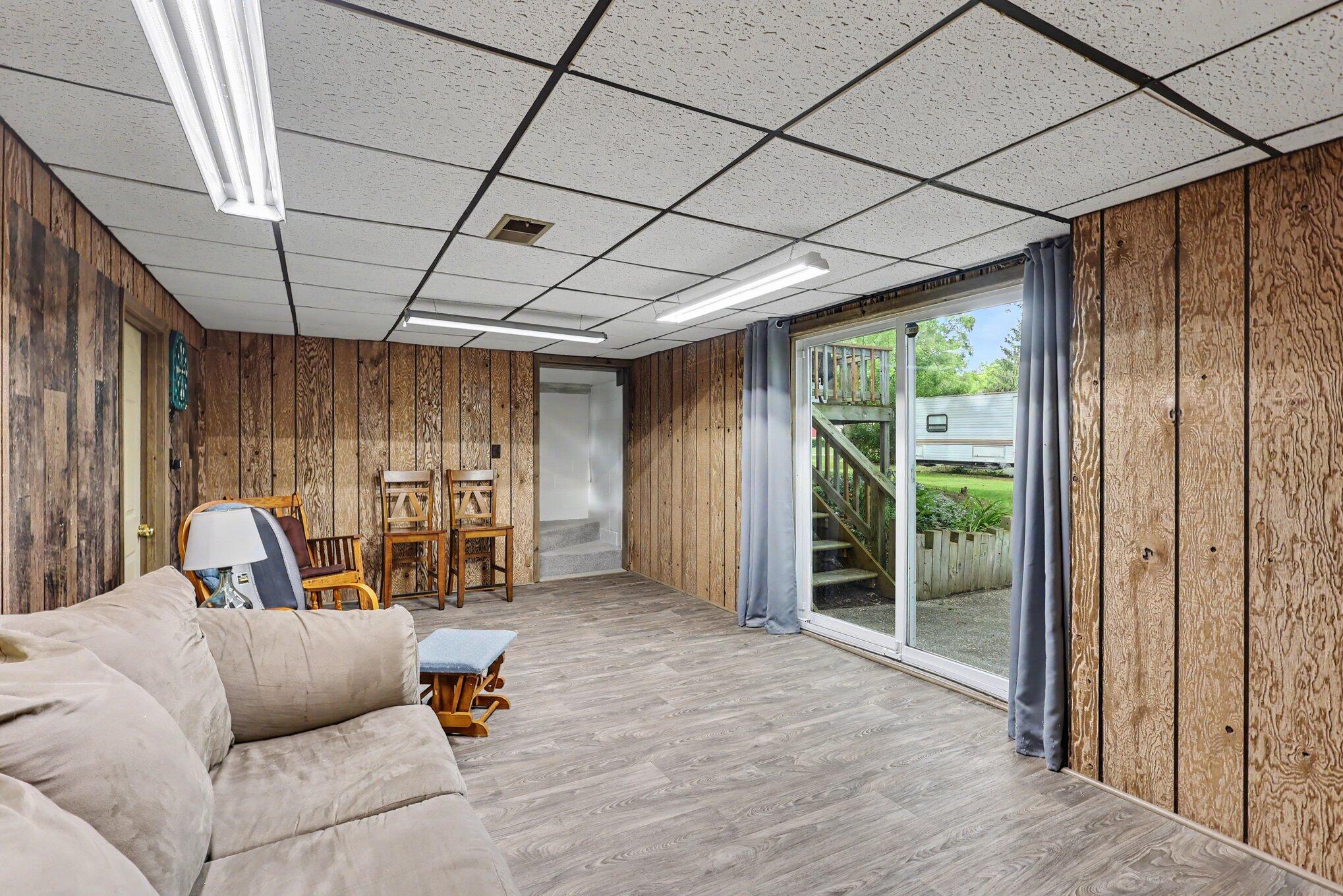 1363 S Quarterline Road Muskegon MI 49442