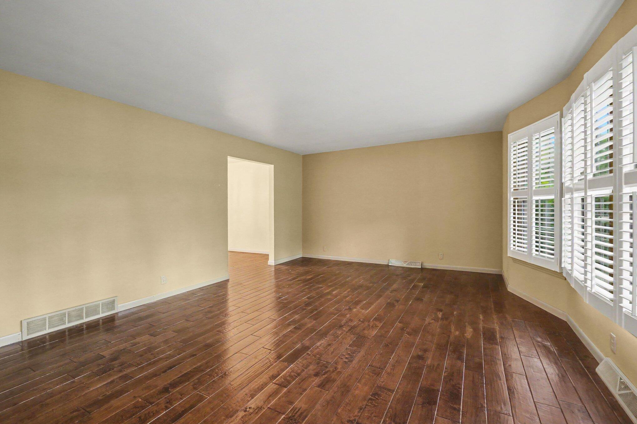 6821 Isabelle Street Portage MI 49024