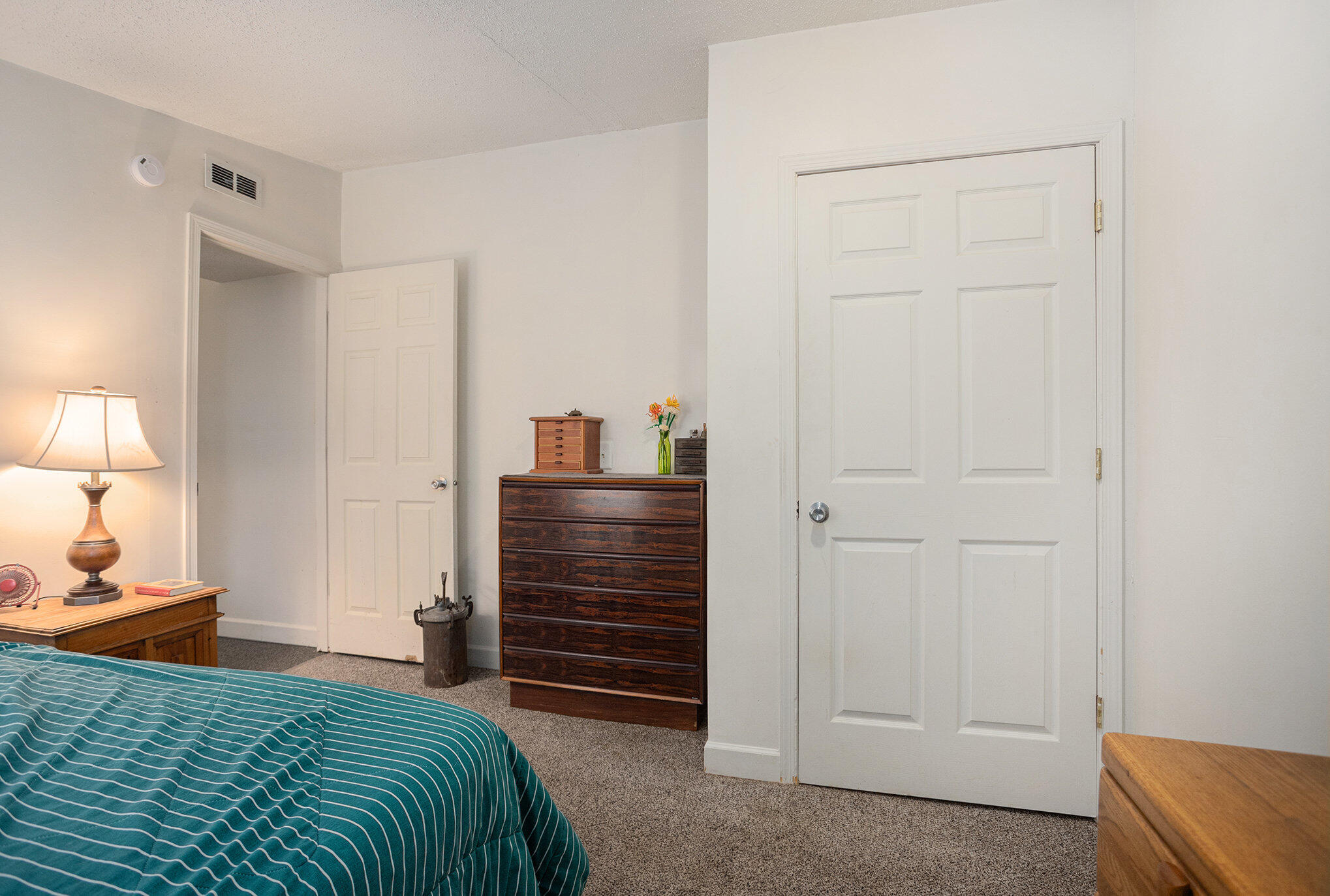 1934 Nazareth Road Kalamazoo MI 49048