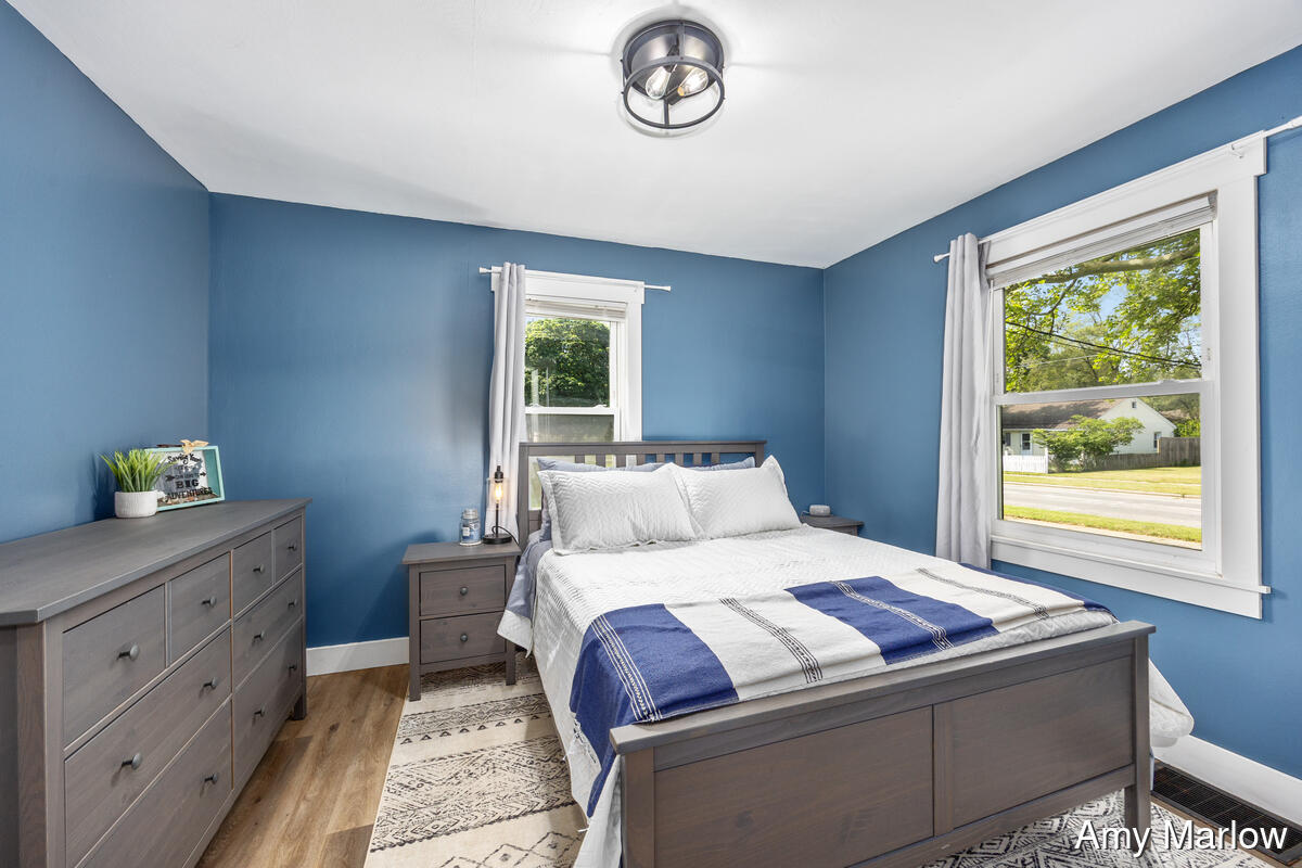 4526 Rhodes Avenue SW Grand Rapids MI 49548
