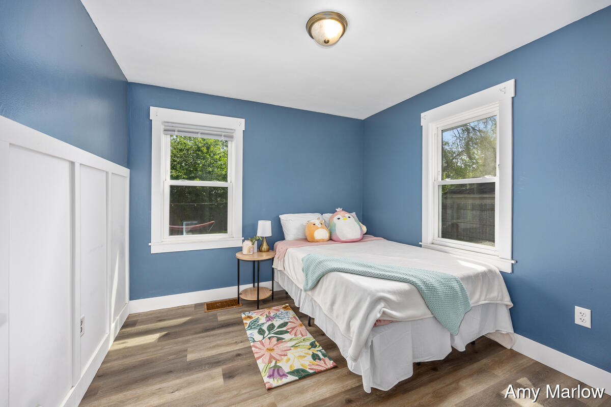 4526 Rhodes Avenue SW Grand Rapids MI 49548