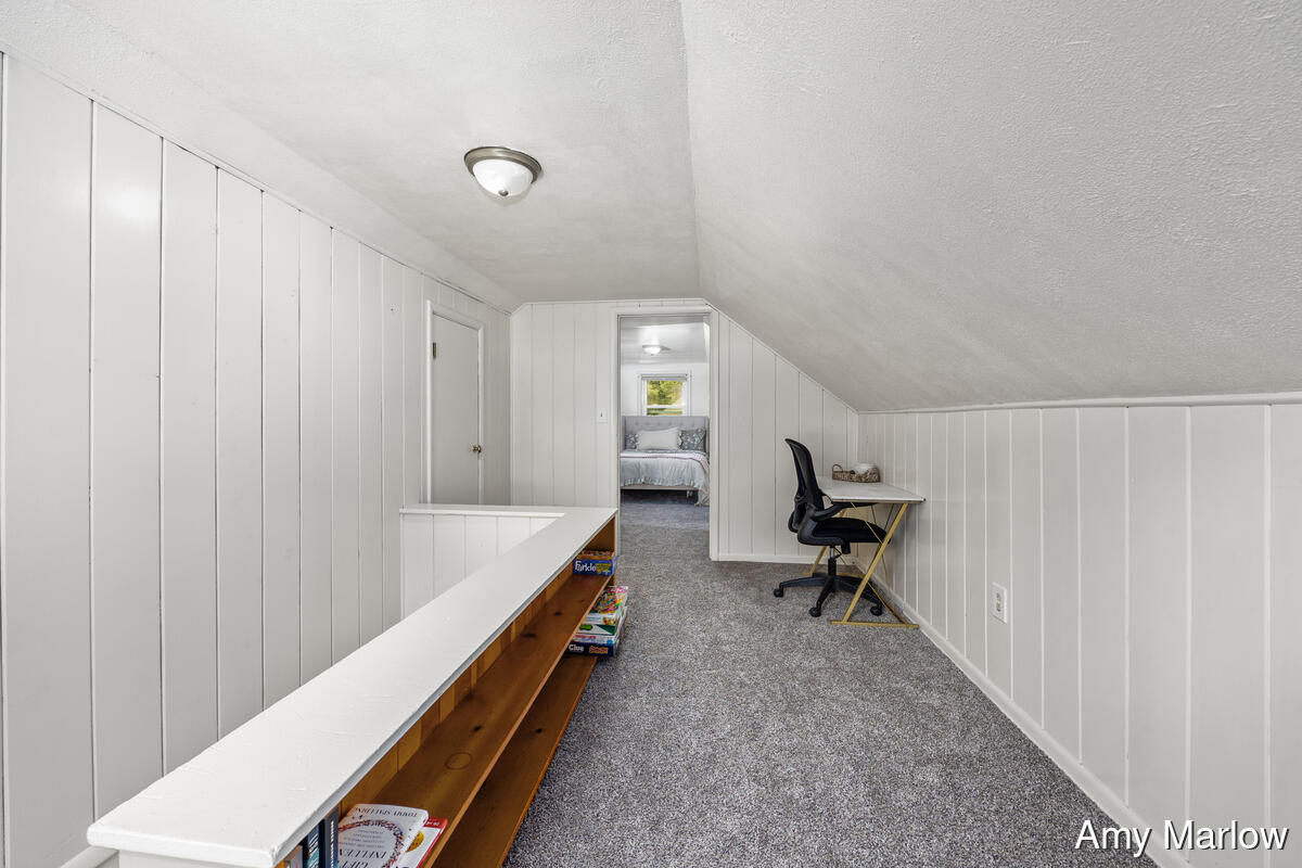 4526 Rhodes Avenue SW Grand Rapids MI 49548