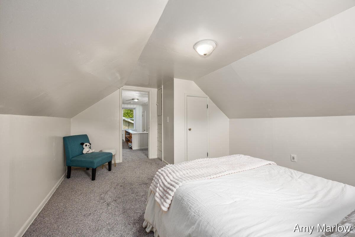 4526 Rhodes Avenue SW Grand Rapids MI 49548