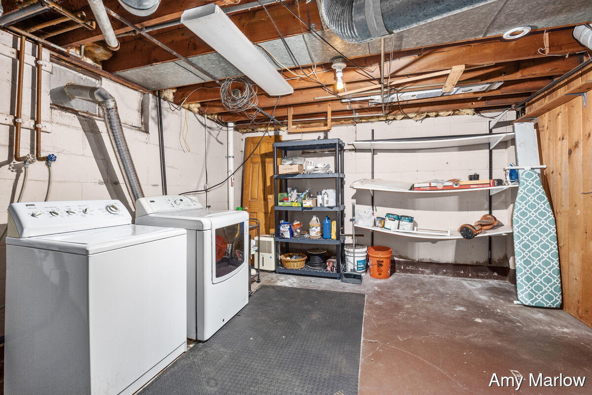 4526 Rhodes Avenue SW Grand Rapids MI 49548