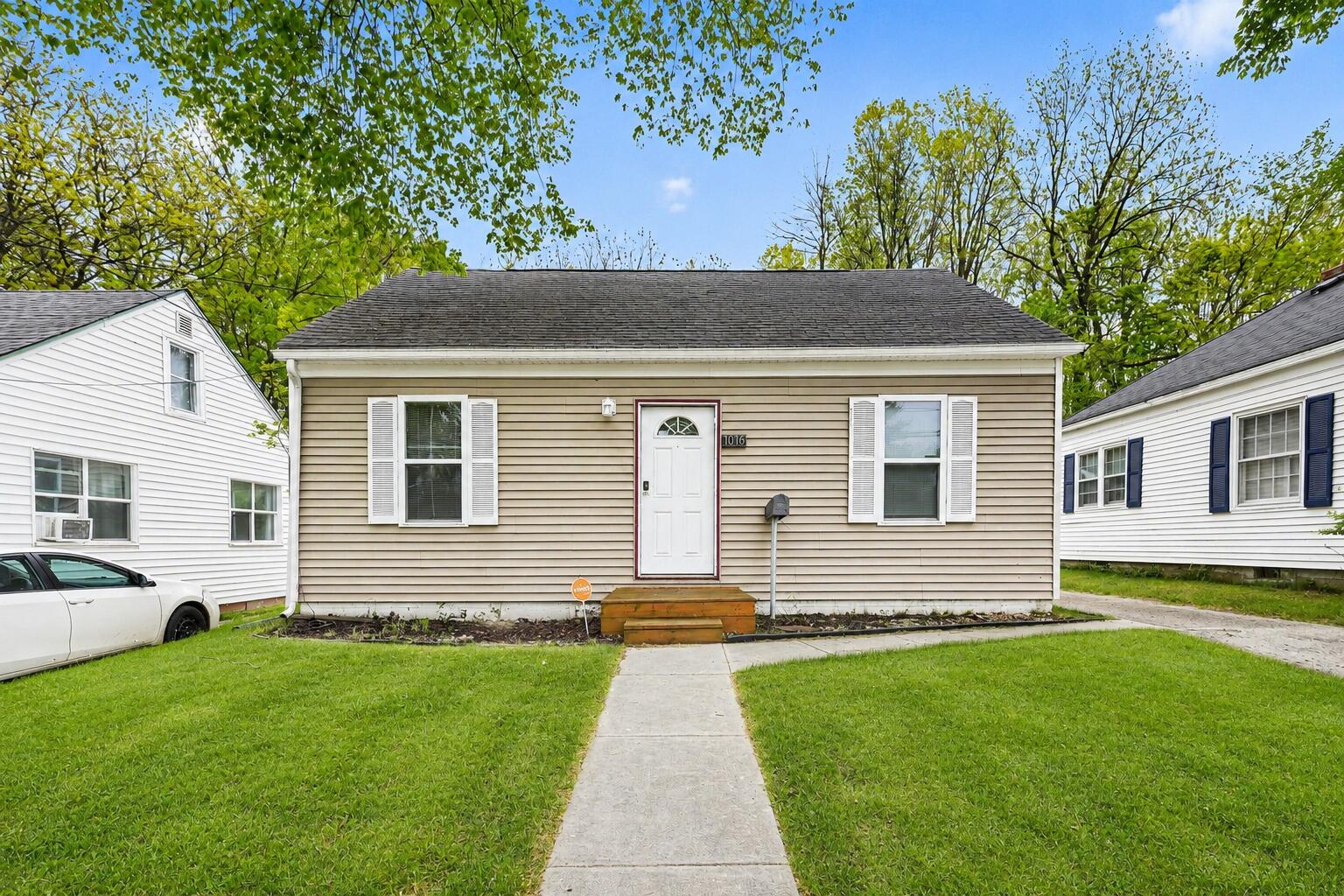 1016 Palmer Avenue Kalamazoo MI 49001