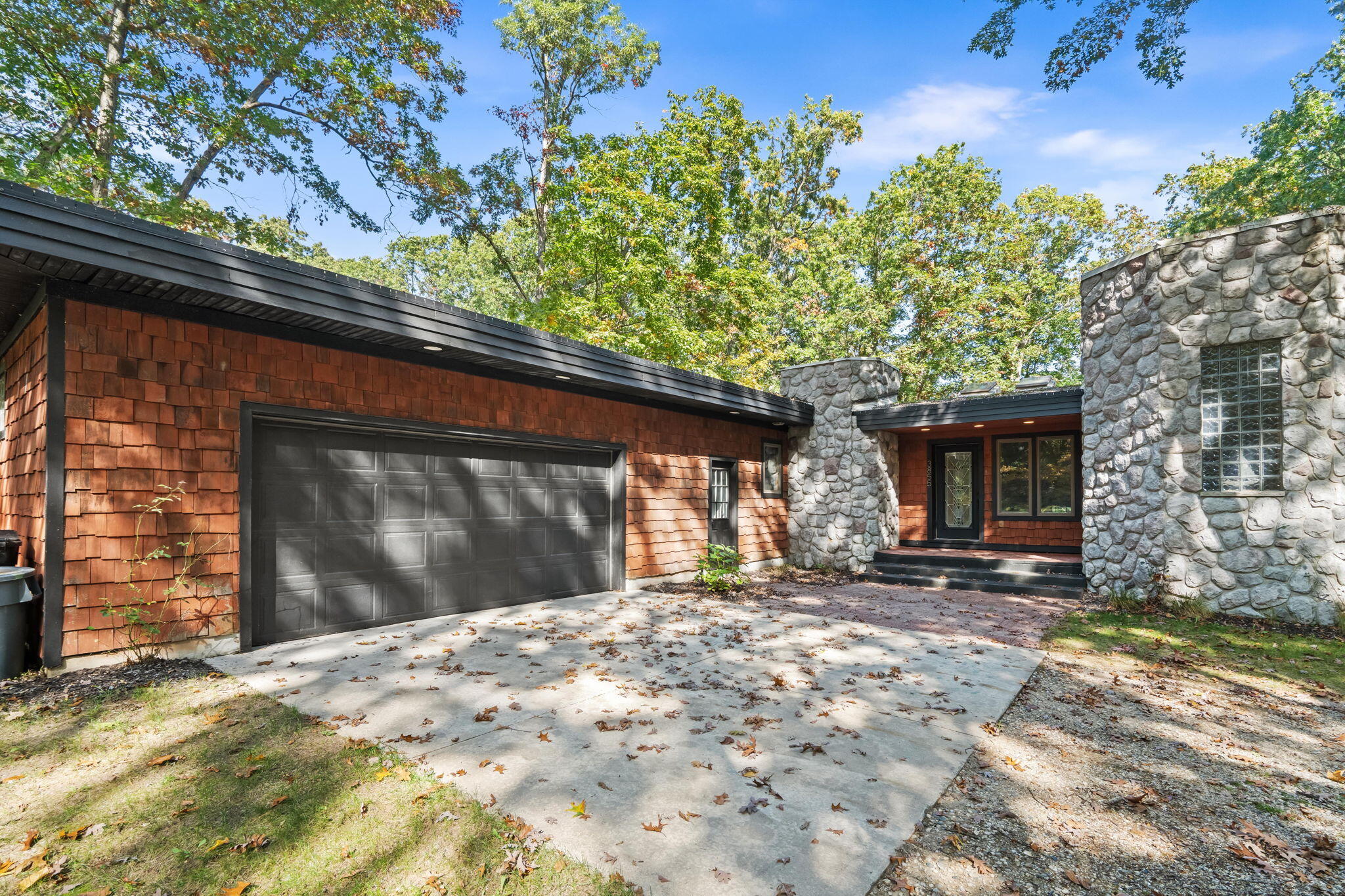 3855 Forest Trail Allegan MI 49010