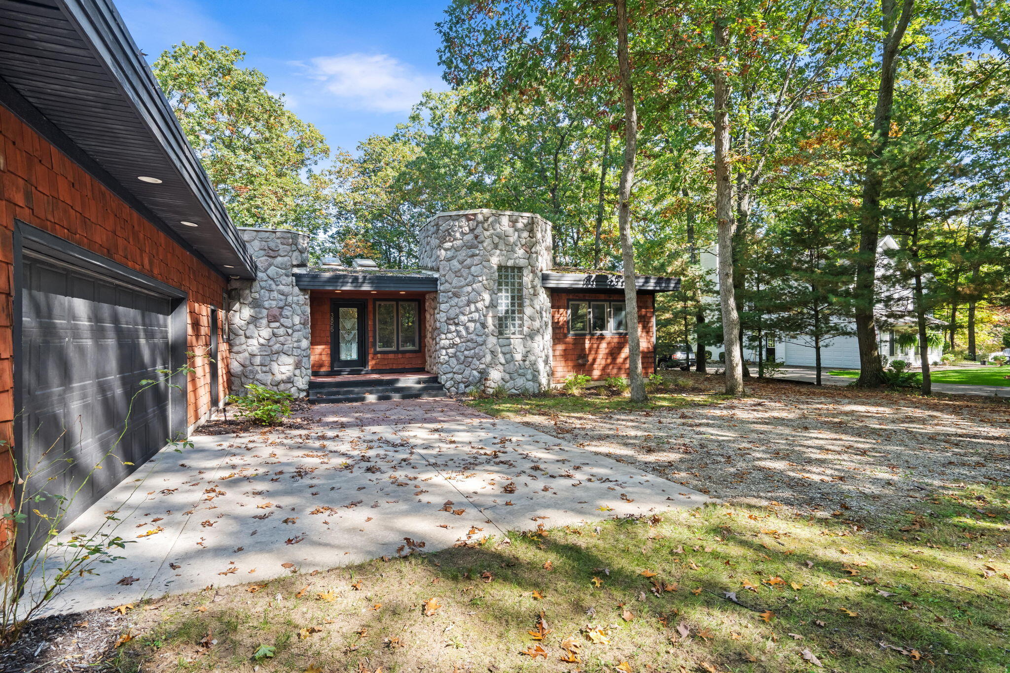 3855 Forest Trail Allegan MI 49010
