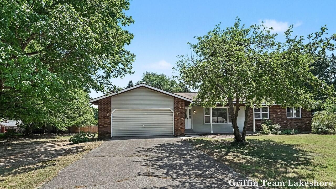 1718 Columbus Street Holland MI 49424