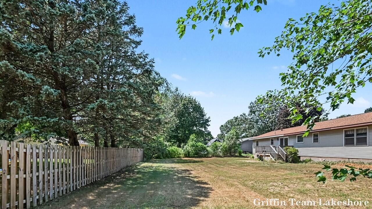 1718 Columbus Street Holland MI 49424