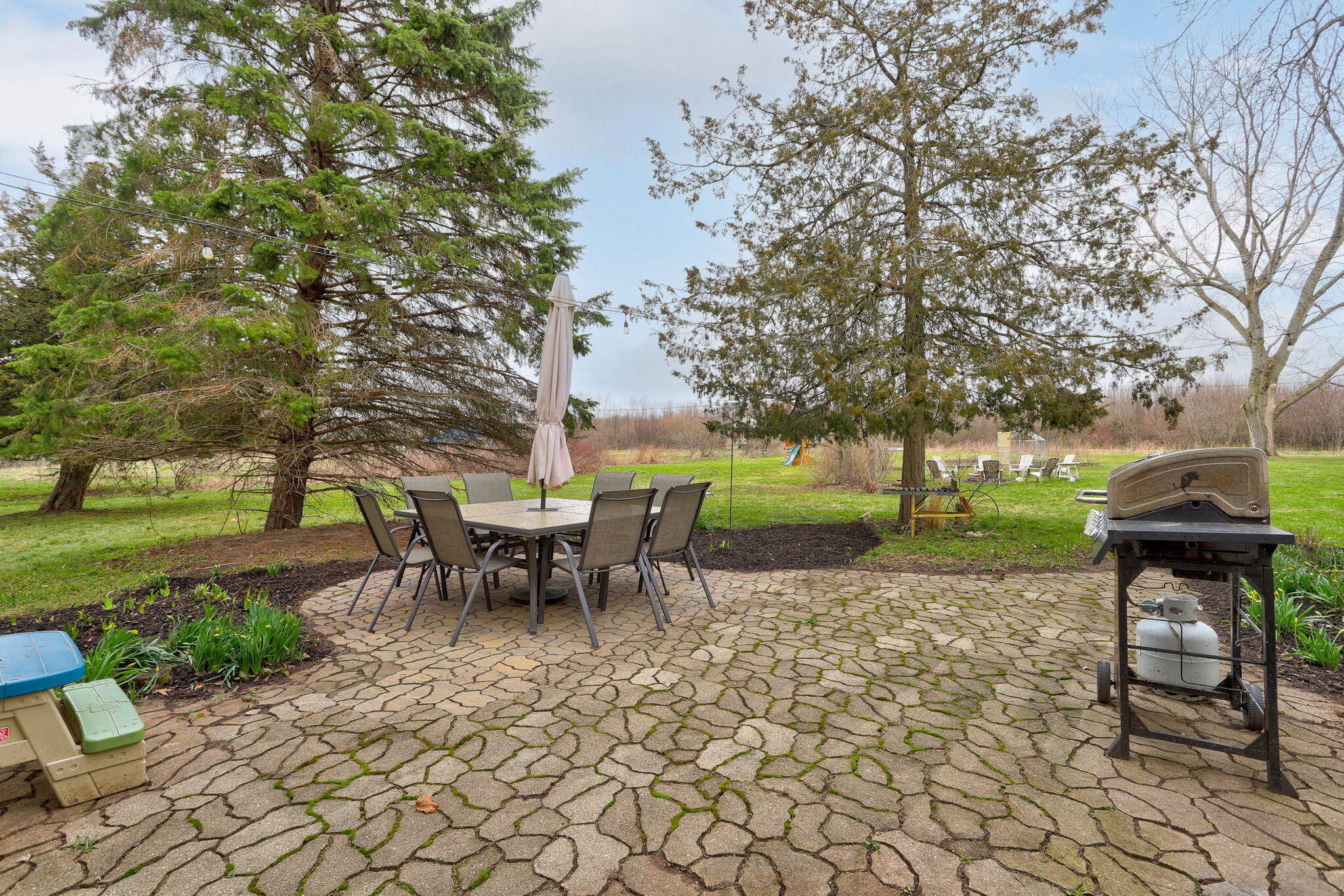 2135 68th Street Fennville MI 49408