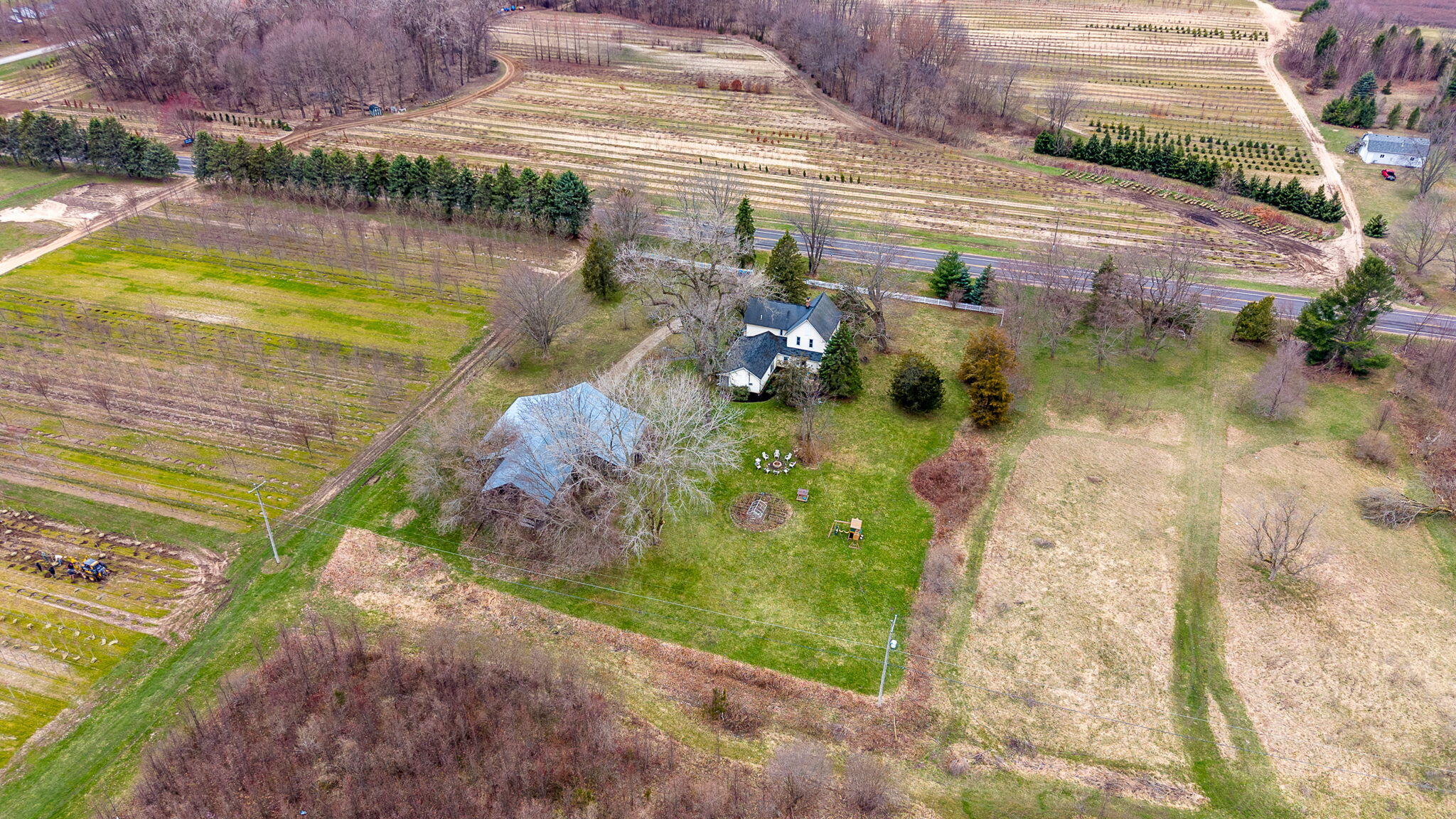 2135 68th Street Fennville MI 49408