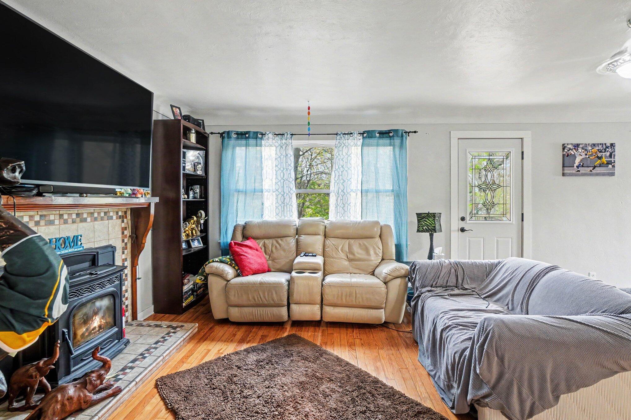 1335 Crestbrook Avenue Norton Shores MI 49444