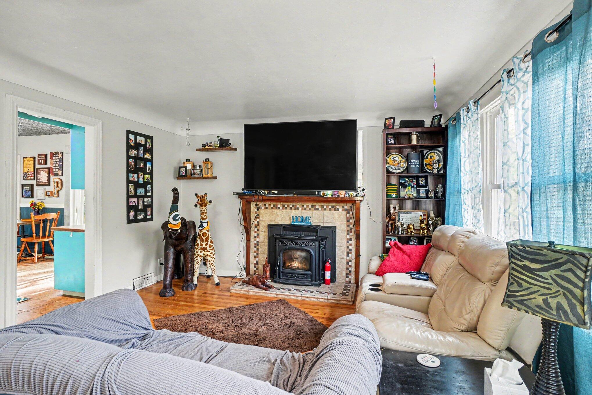 1335 Crestbrook Avenue Norton Shores MI 49444
