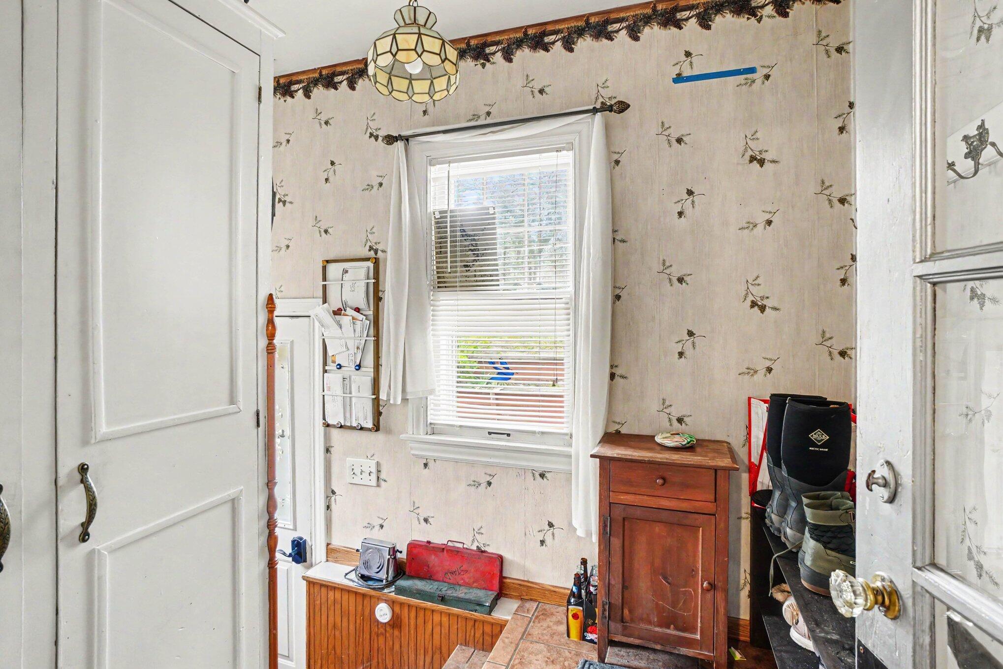 1335 Crestbrook Avenue Norton Shores MI 49444